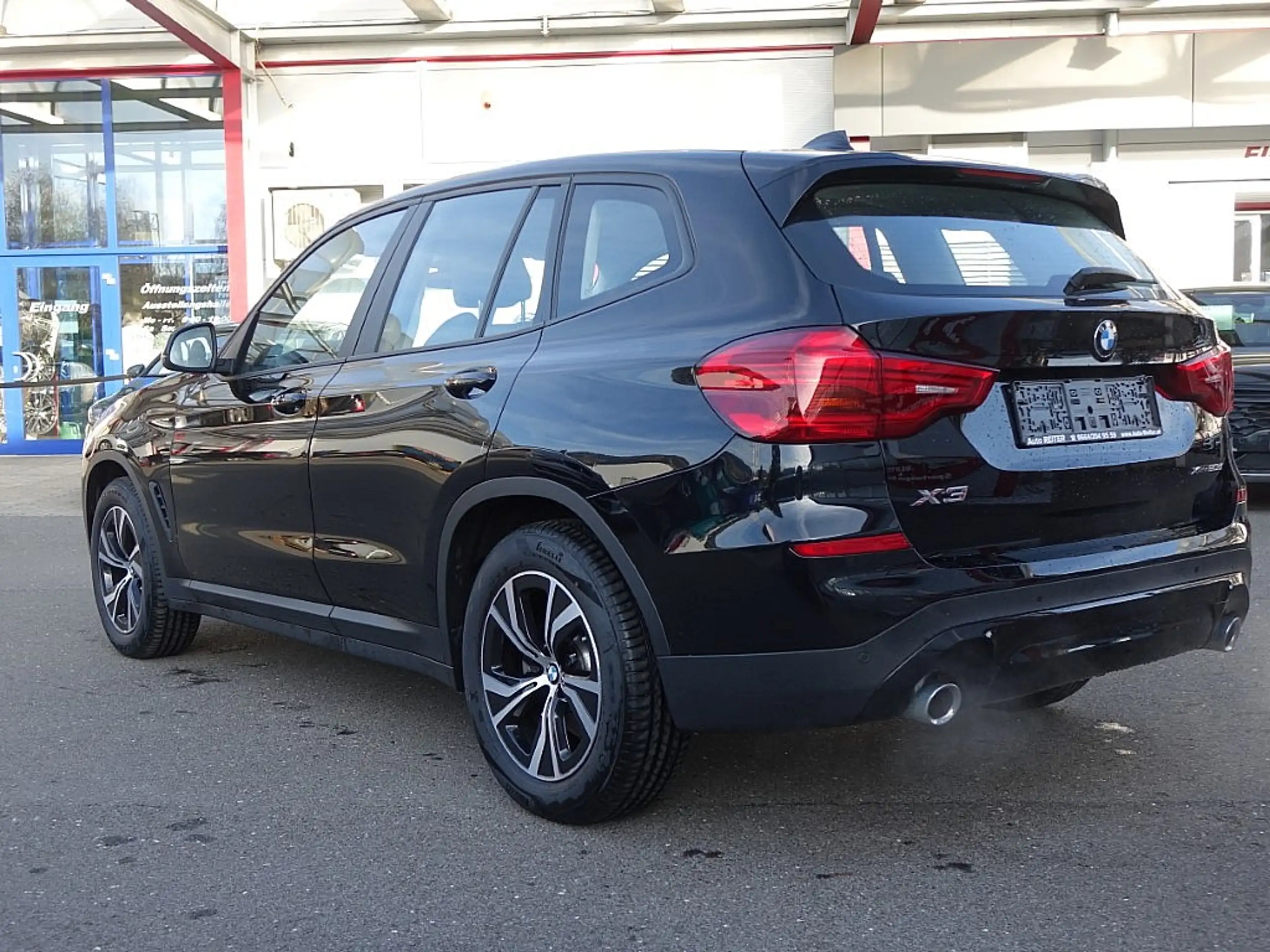 BMW - X3