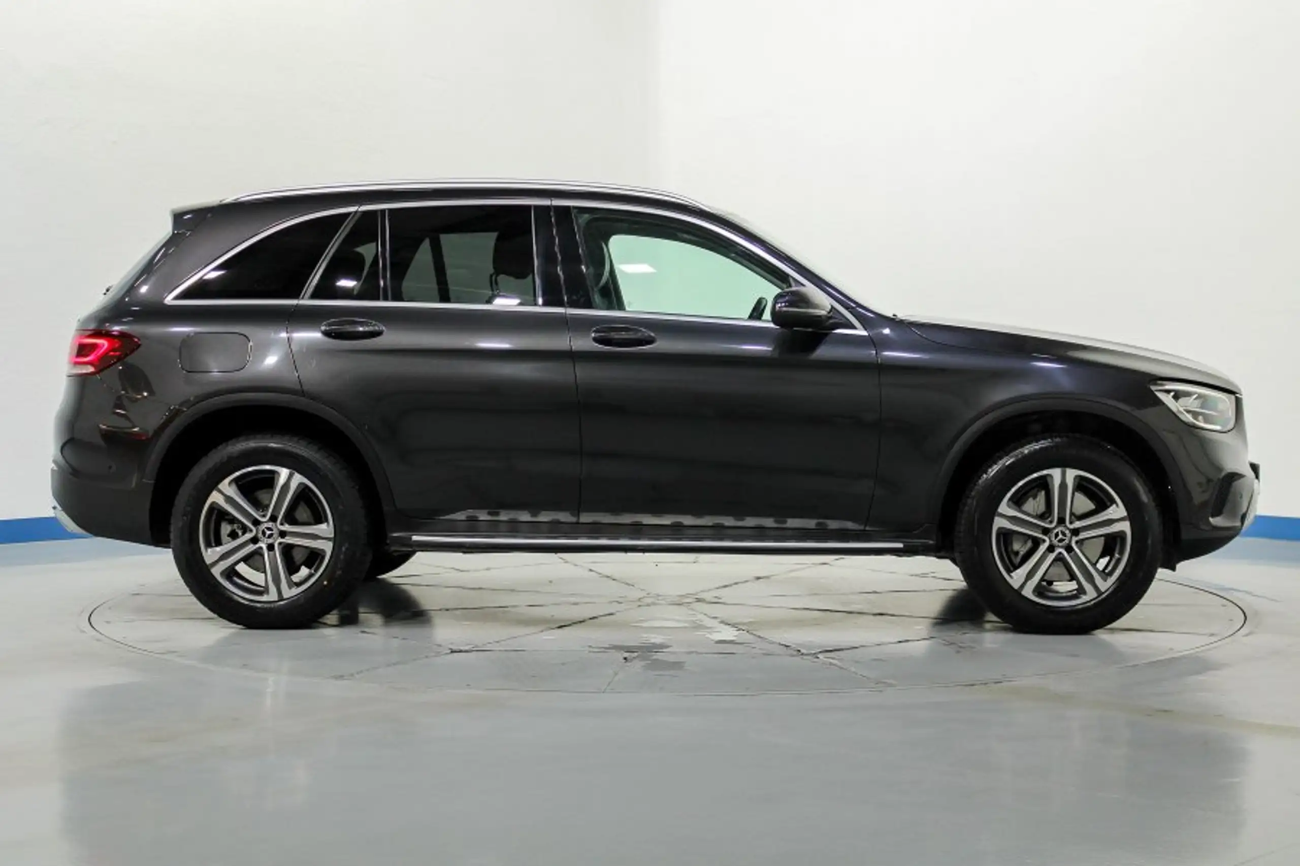 Mercedes-Benz - GLC 200