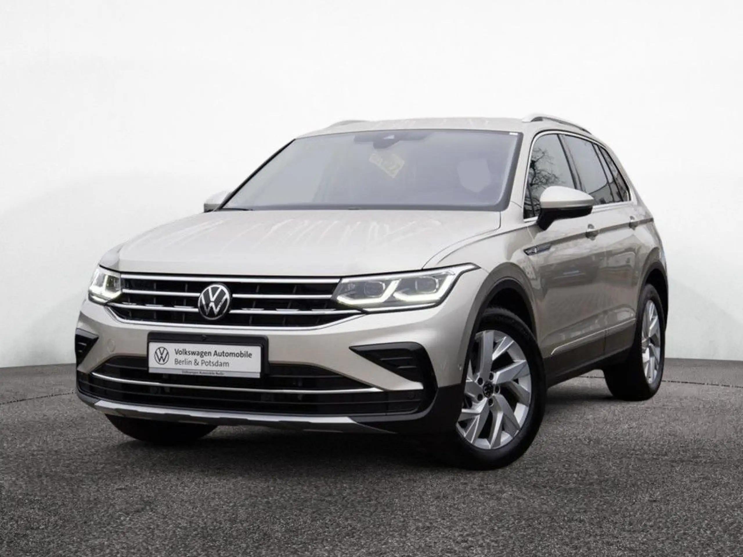 Volkswagen - Tiguan