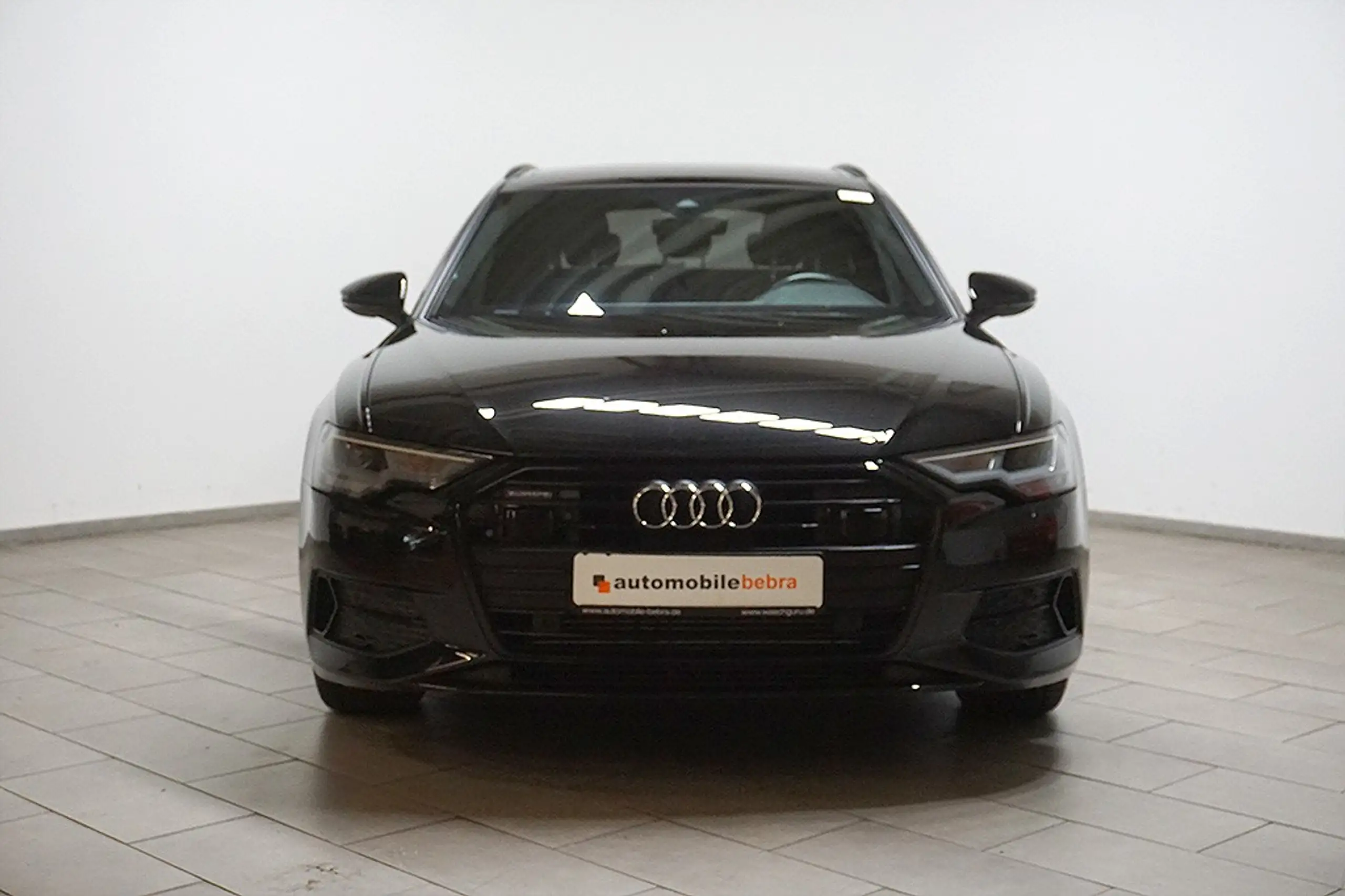 Audi - A6