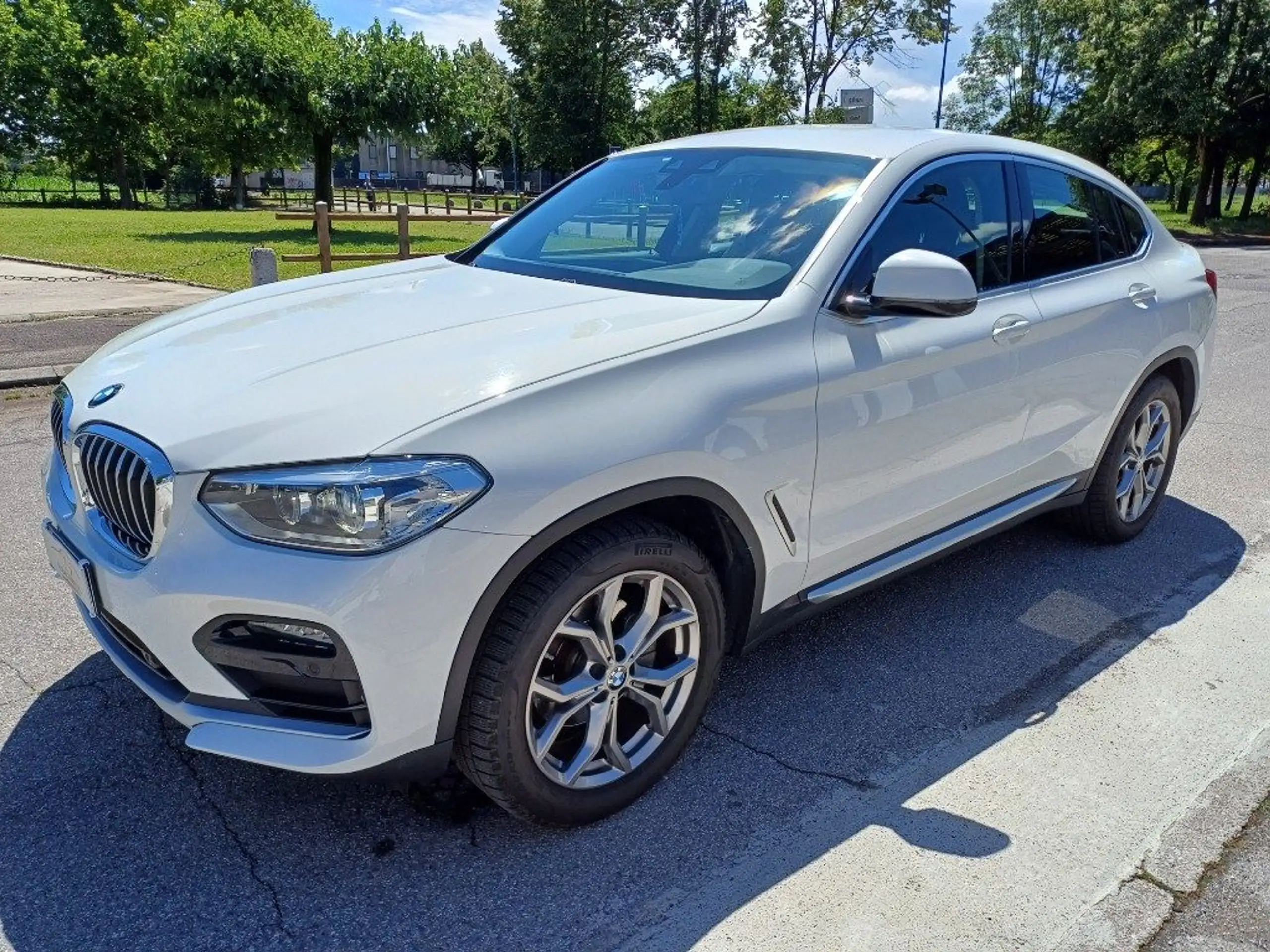 BMW - X4