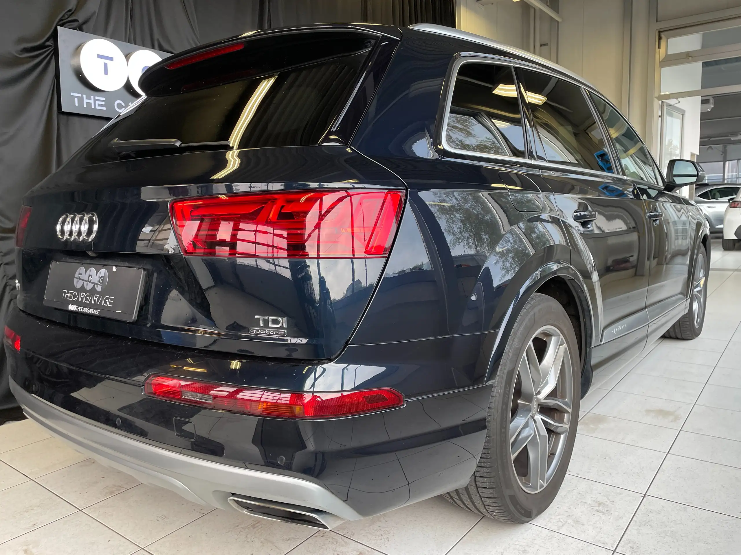 Audi - Q7