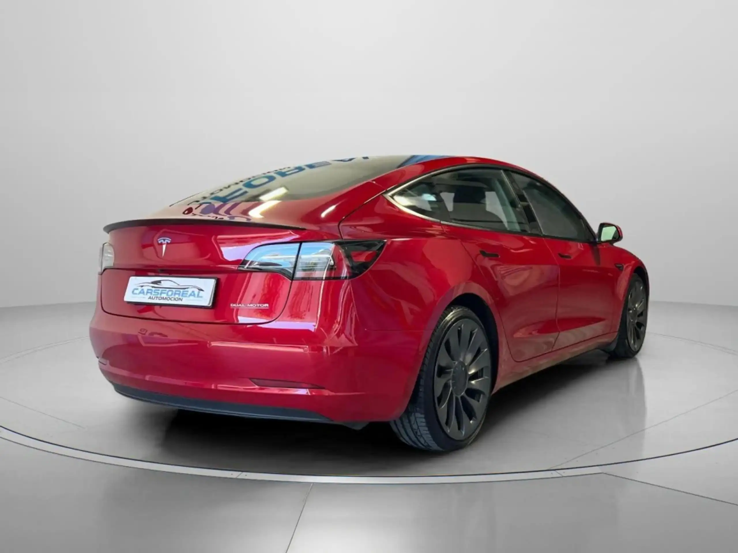 Tesla - Model 3