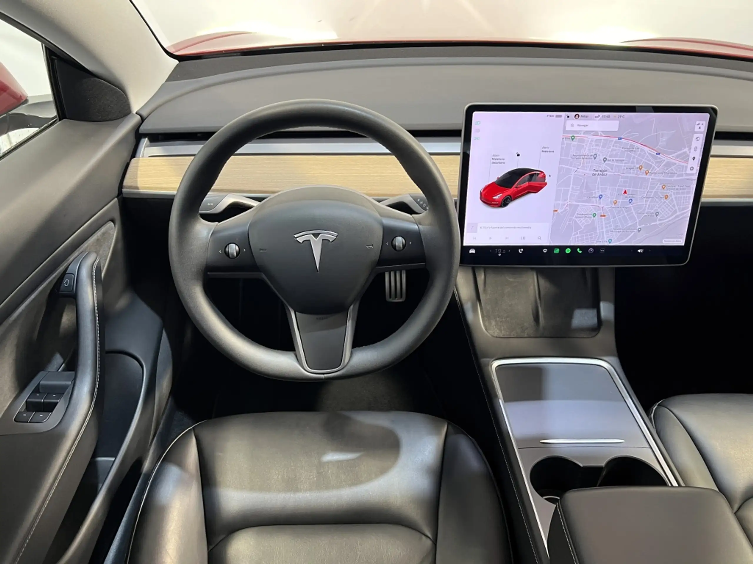 Tesla - Model 3