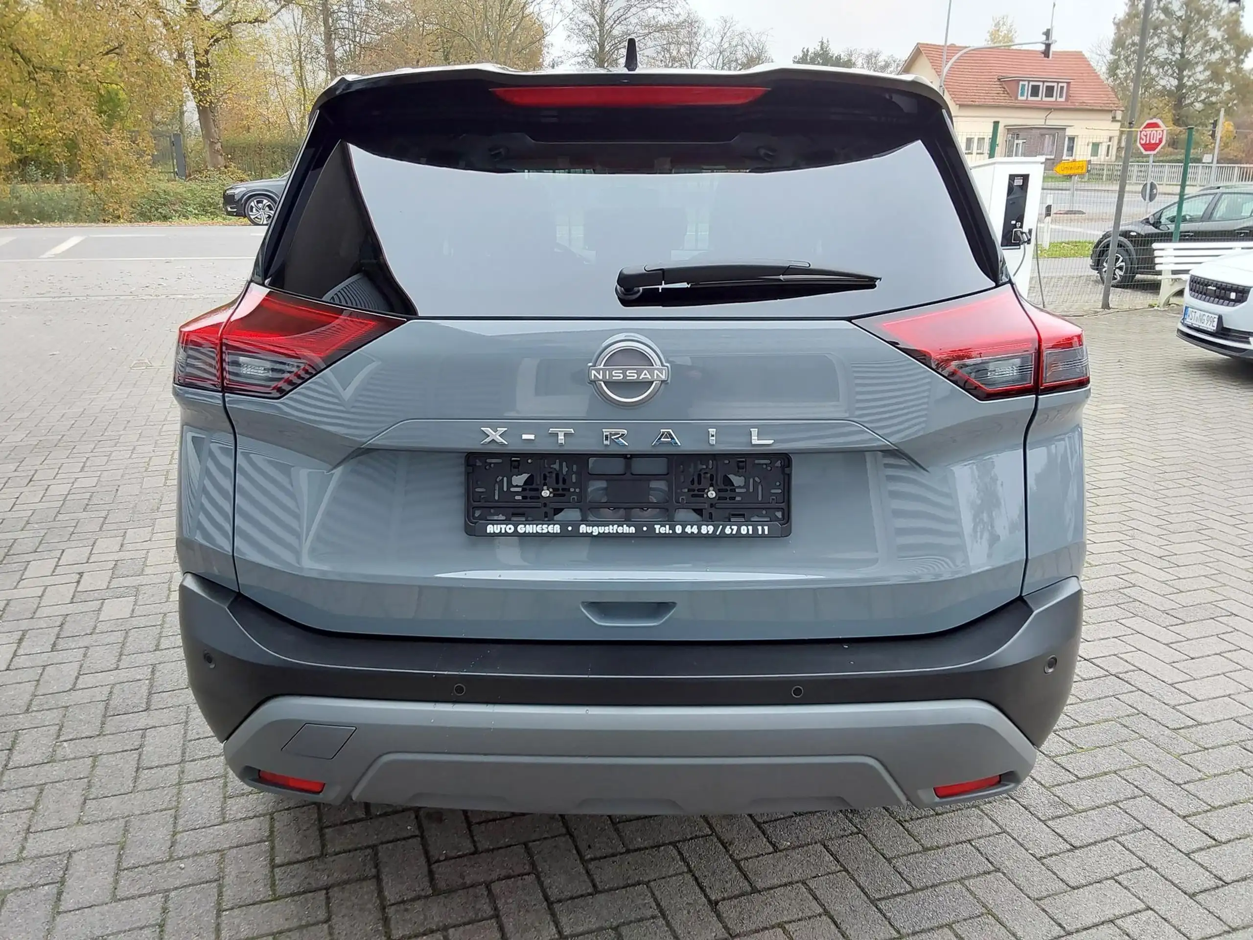 Nissan - X-Trail