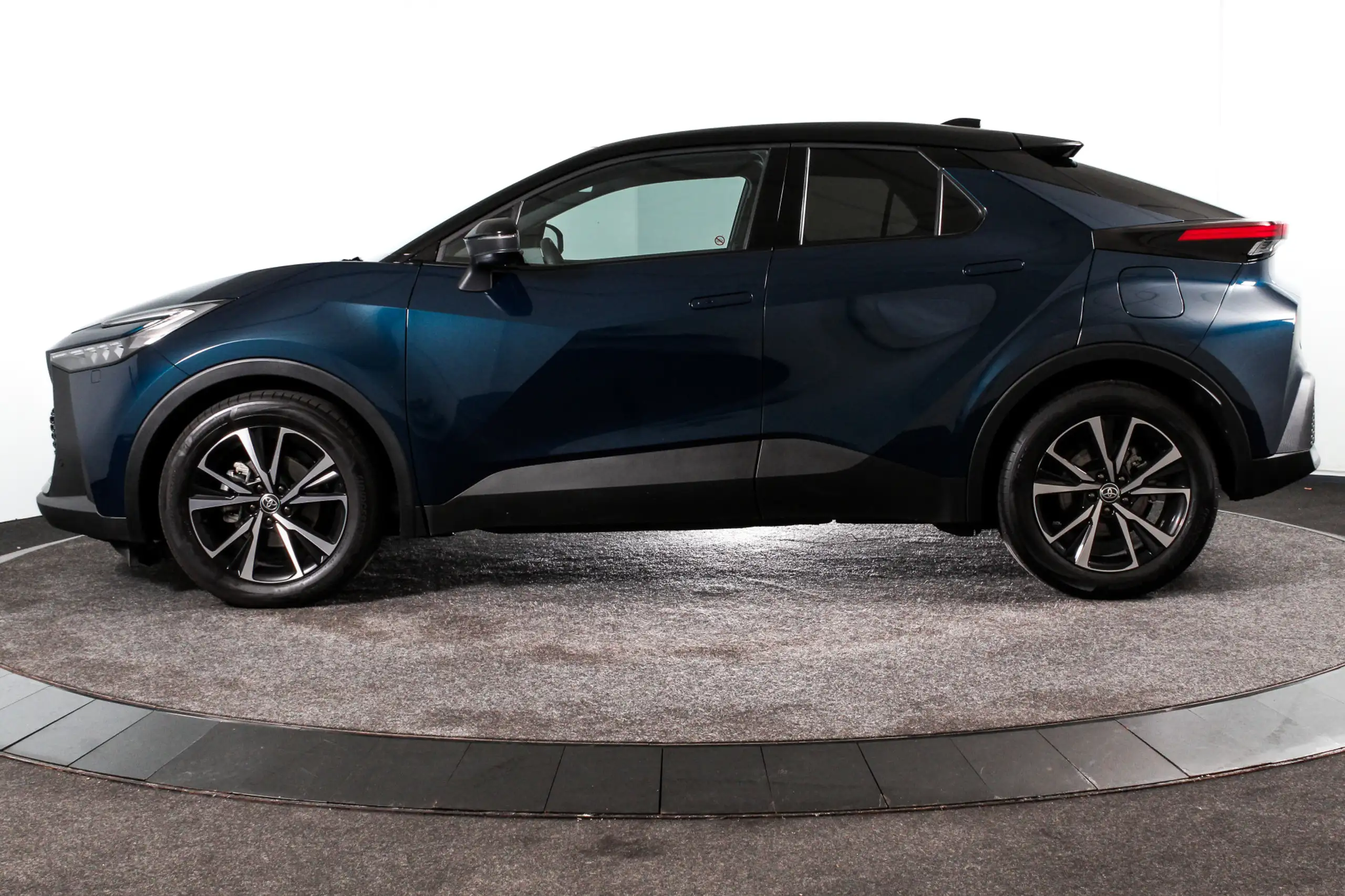 Toyota - C-HR