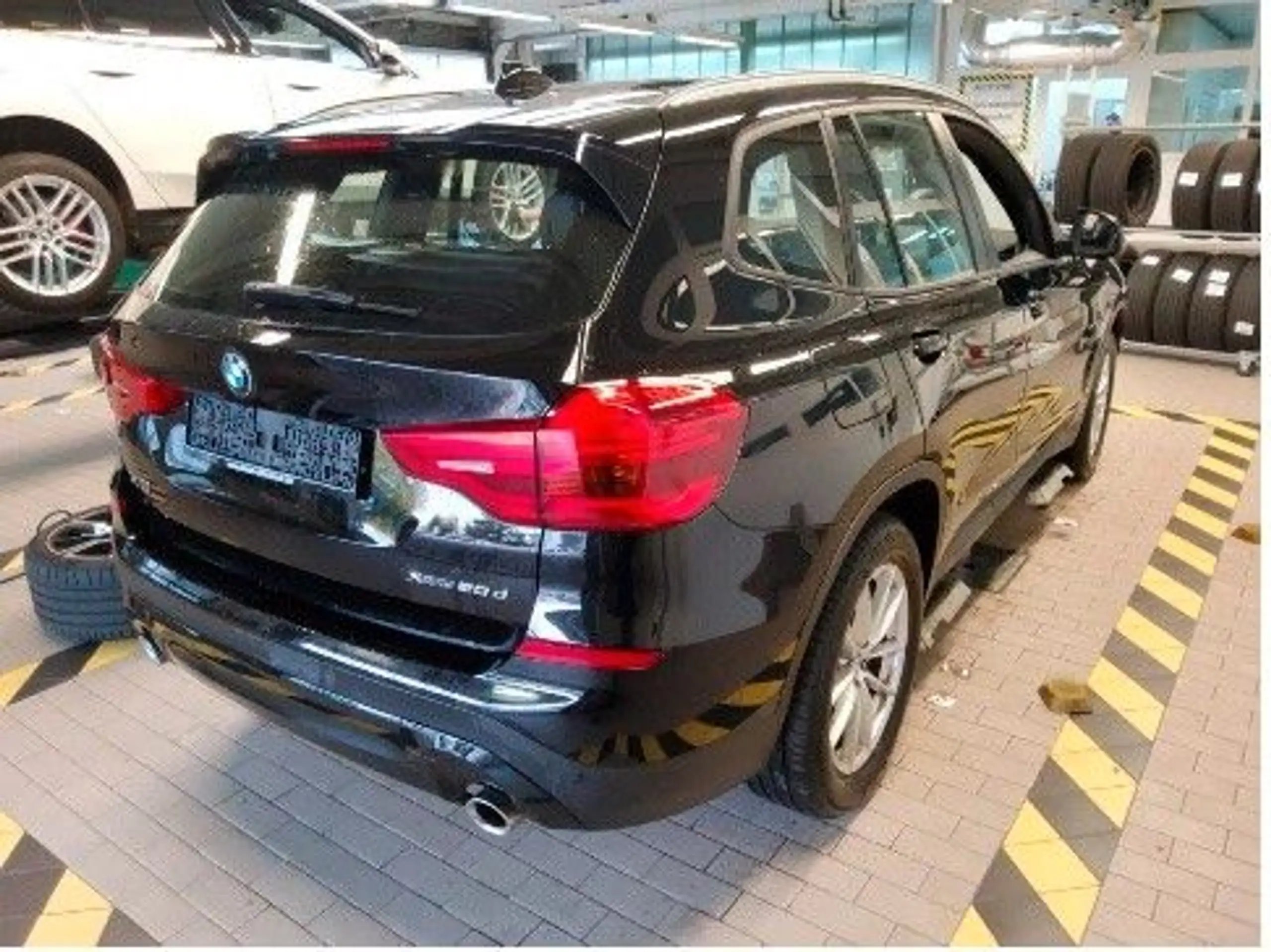 BMW - X3