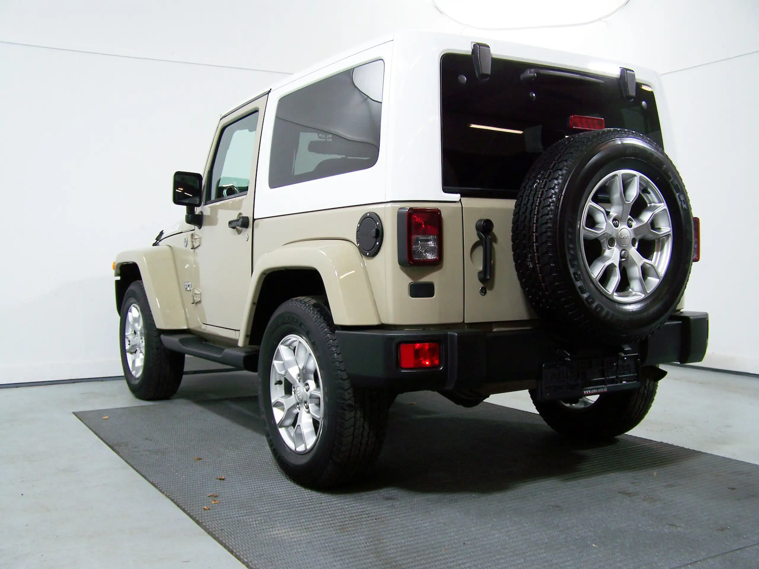 Jeep - Wrangler