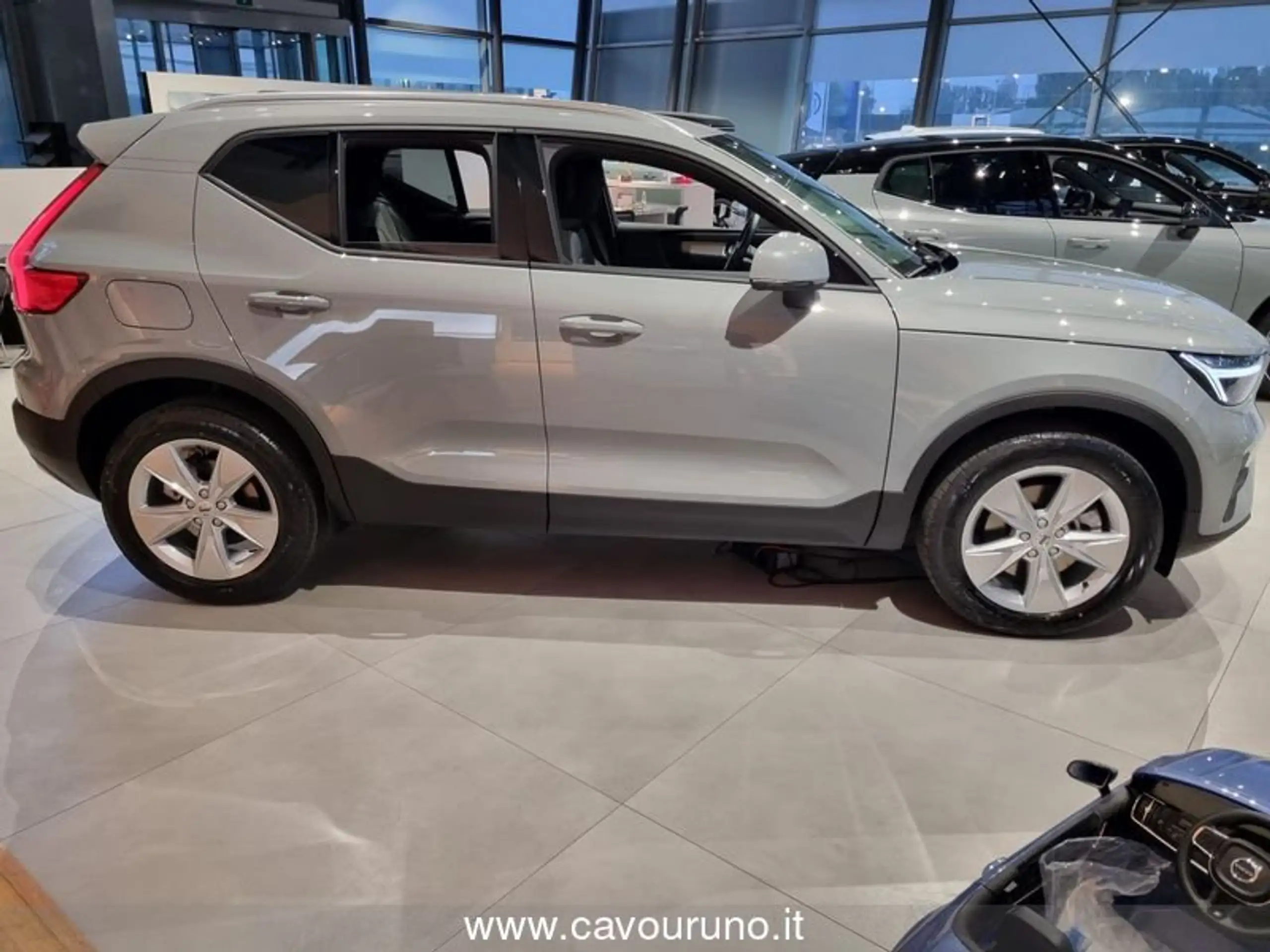 Volvo - XC40