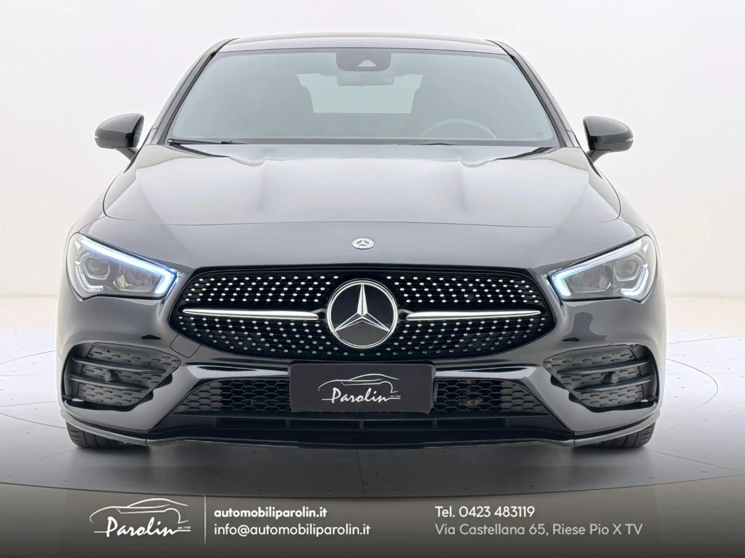 Mercedes-Benz - CLA 200