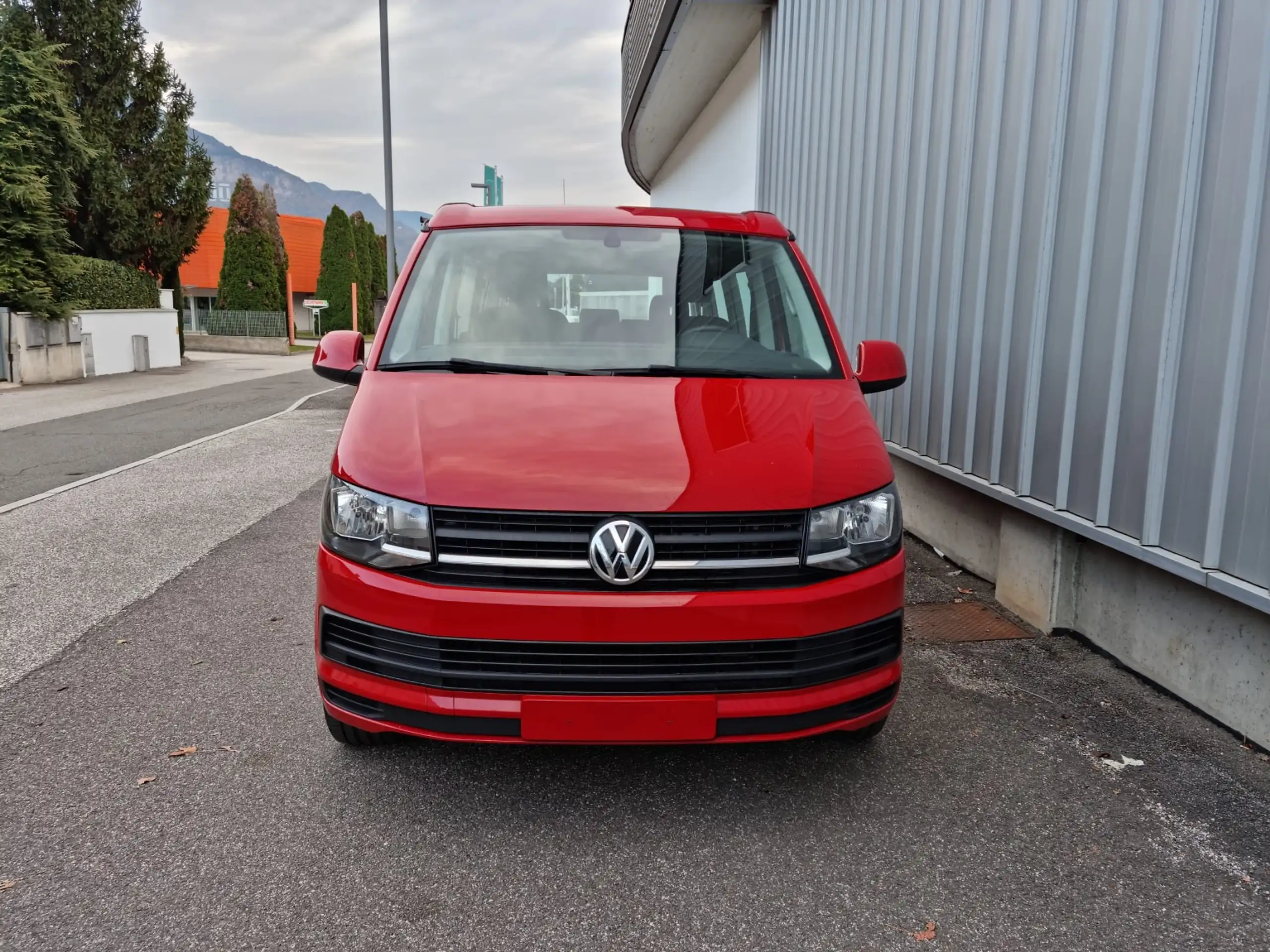 Volkswagen - T6 California