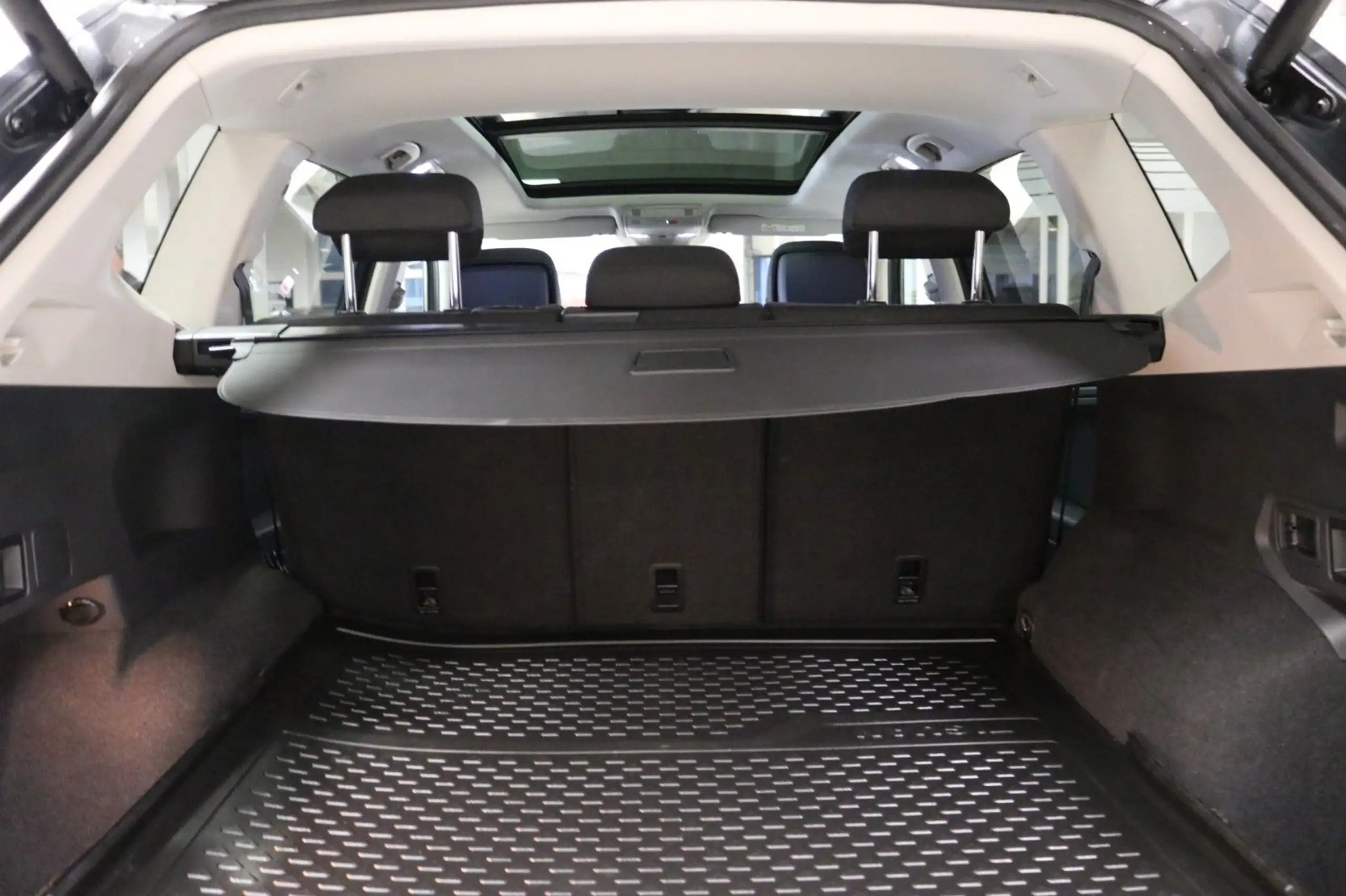 Volkswagen - Tiguan Allspace