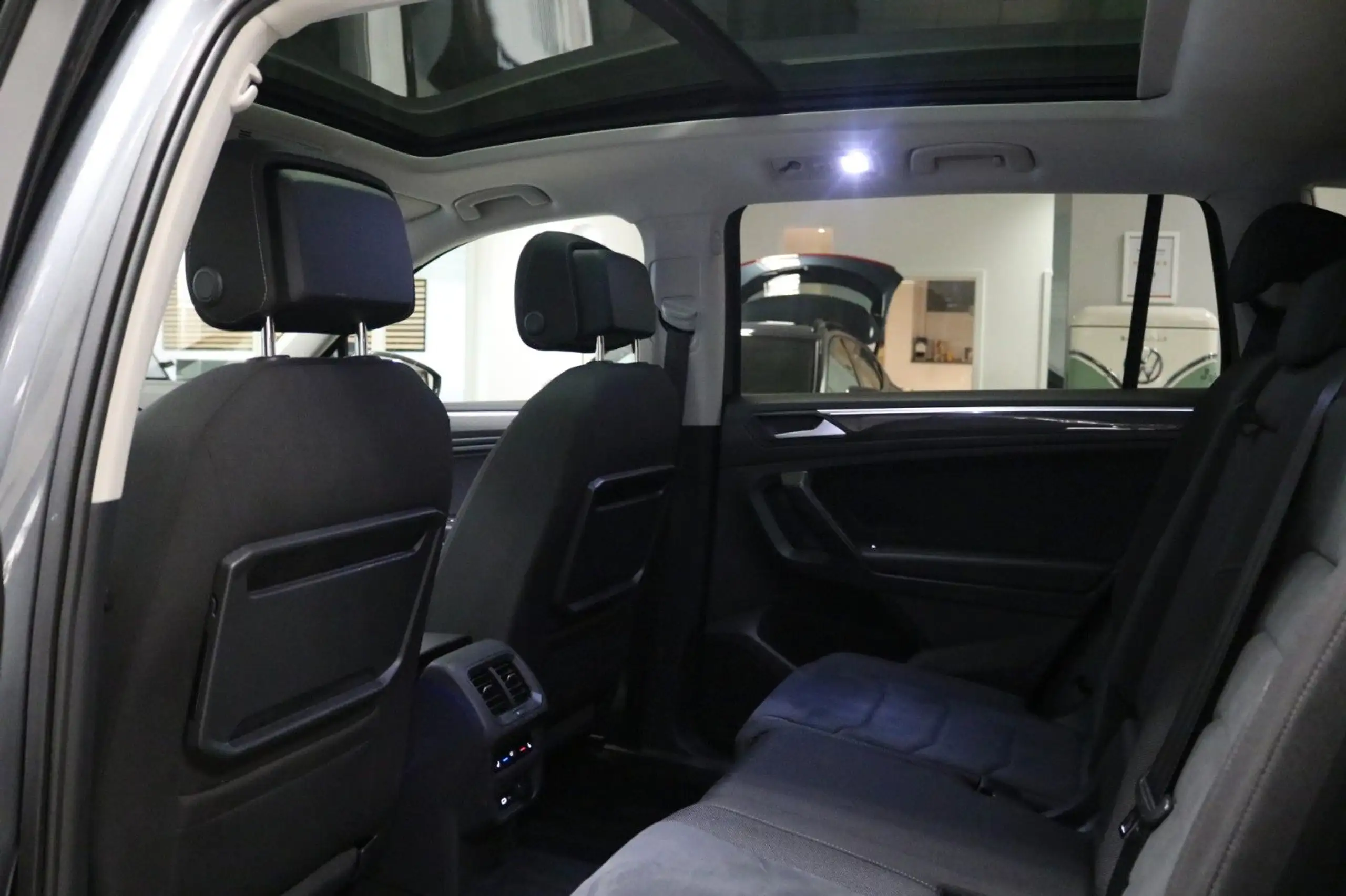 Volkswagen - Tiguan Allspace