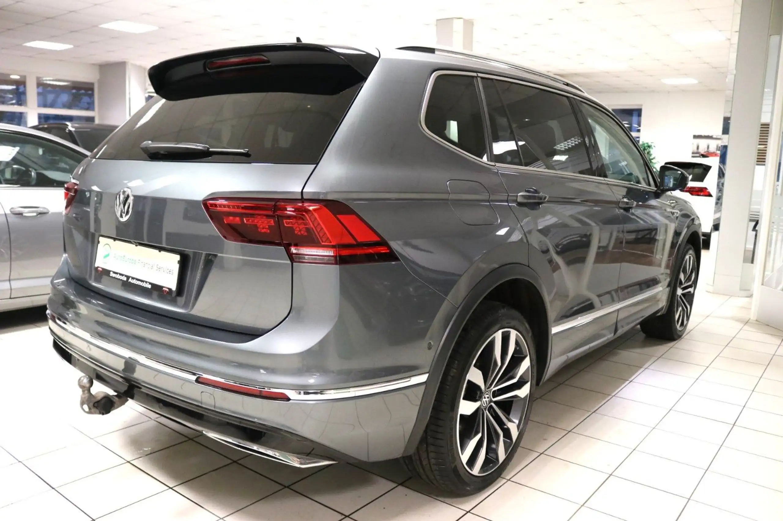 Volkswagen - Tiguan Allspace