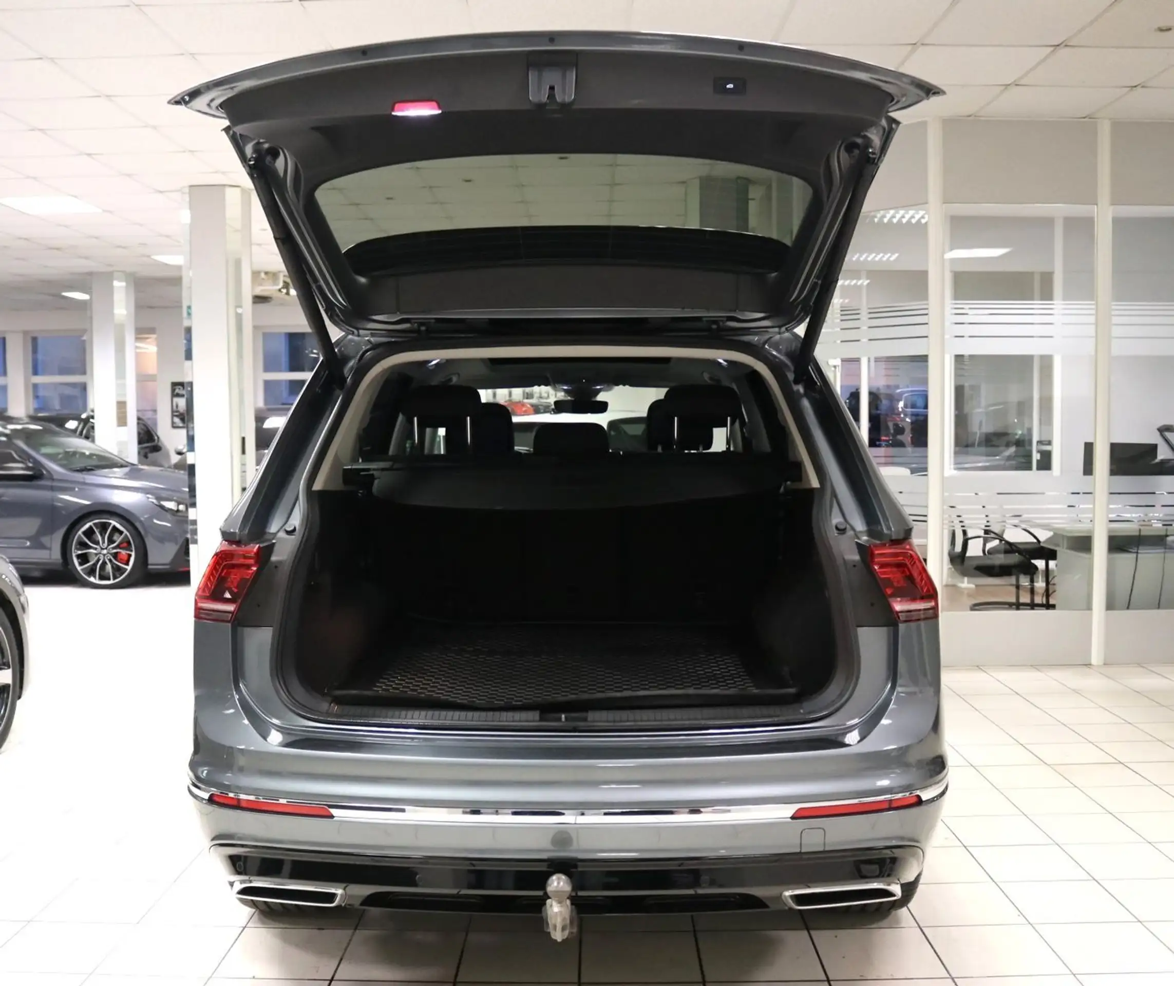 Volkswagen - Tiguan Allspace