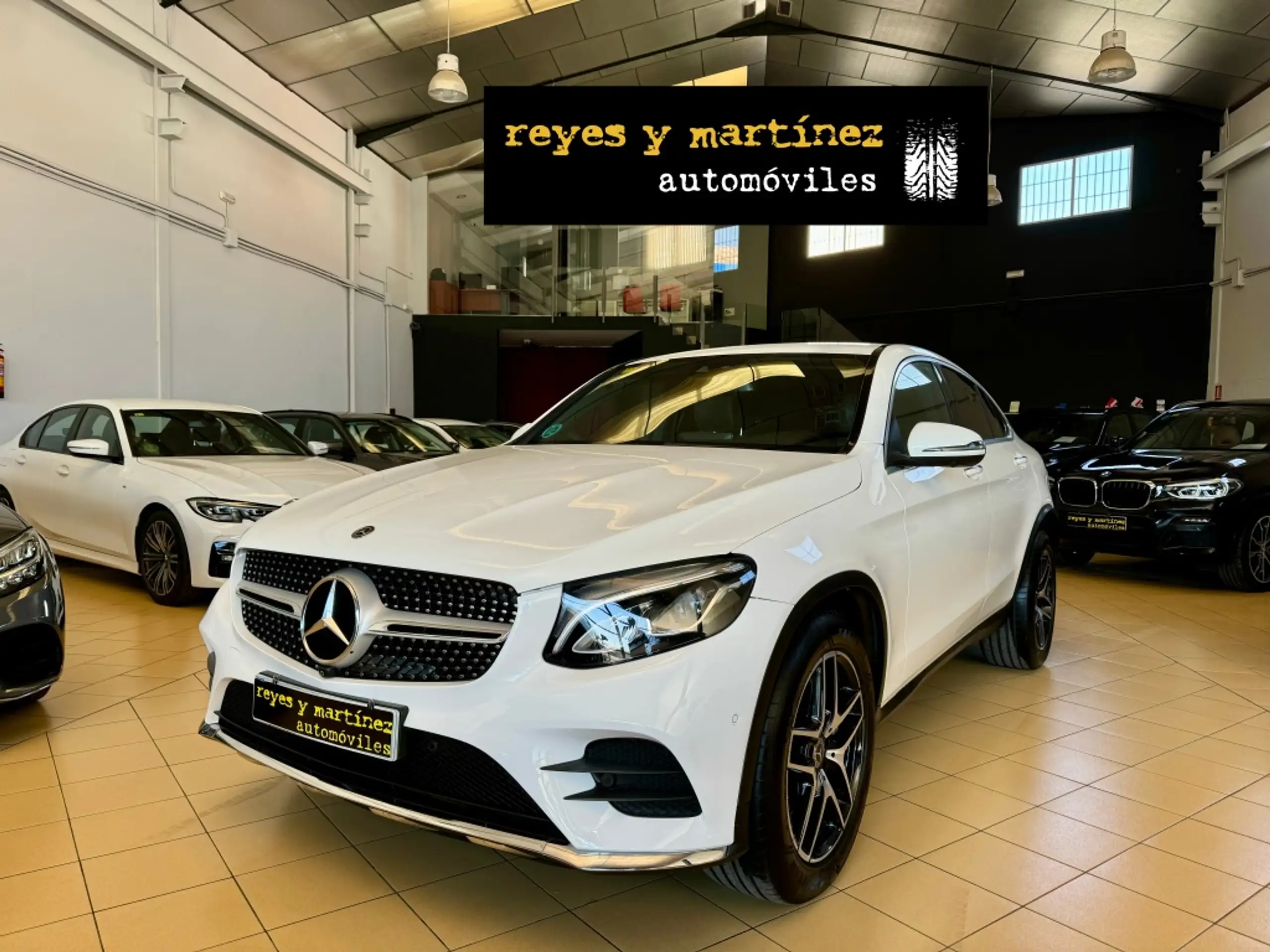 Mercedes-Benz - GLC 220