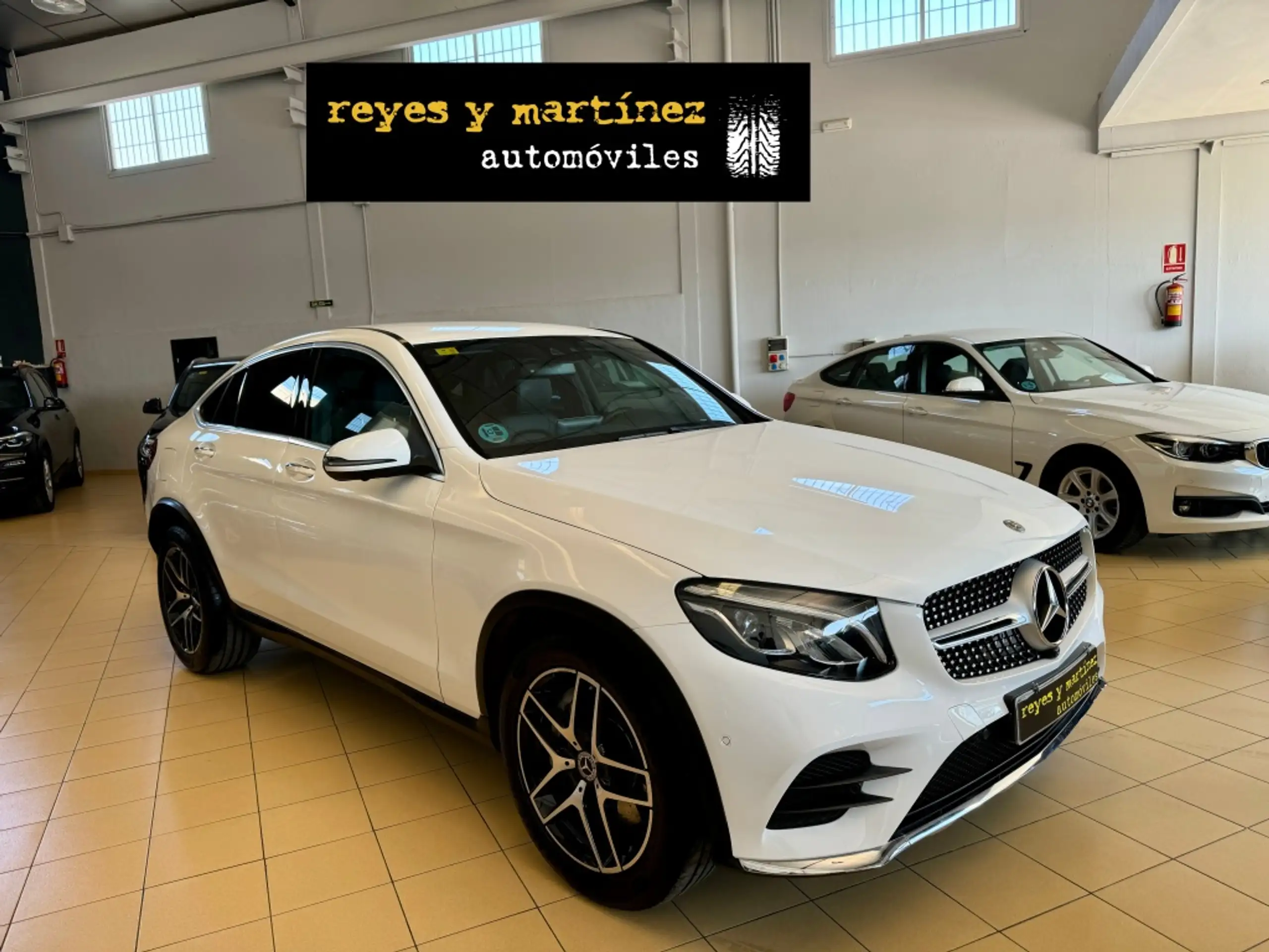 Mercedes-Benz - GLC 220