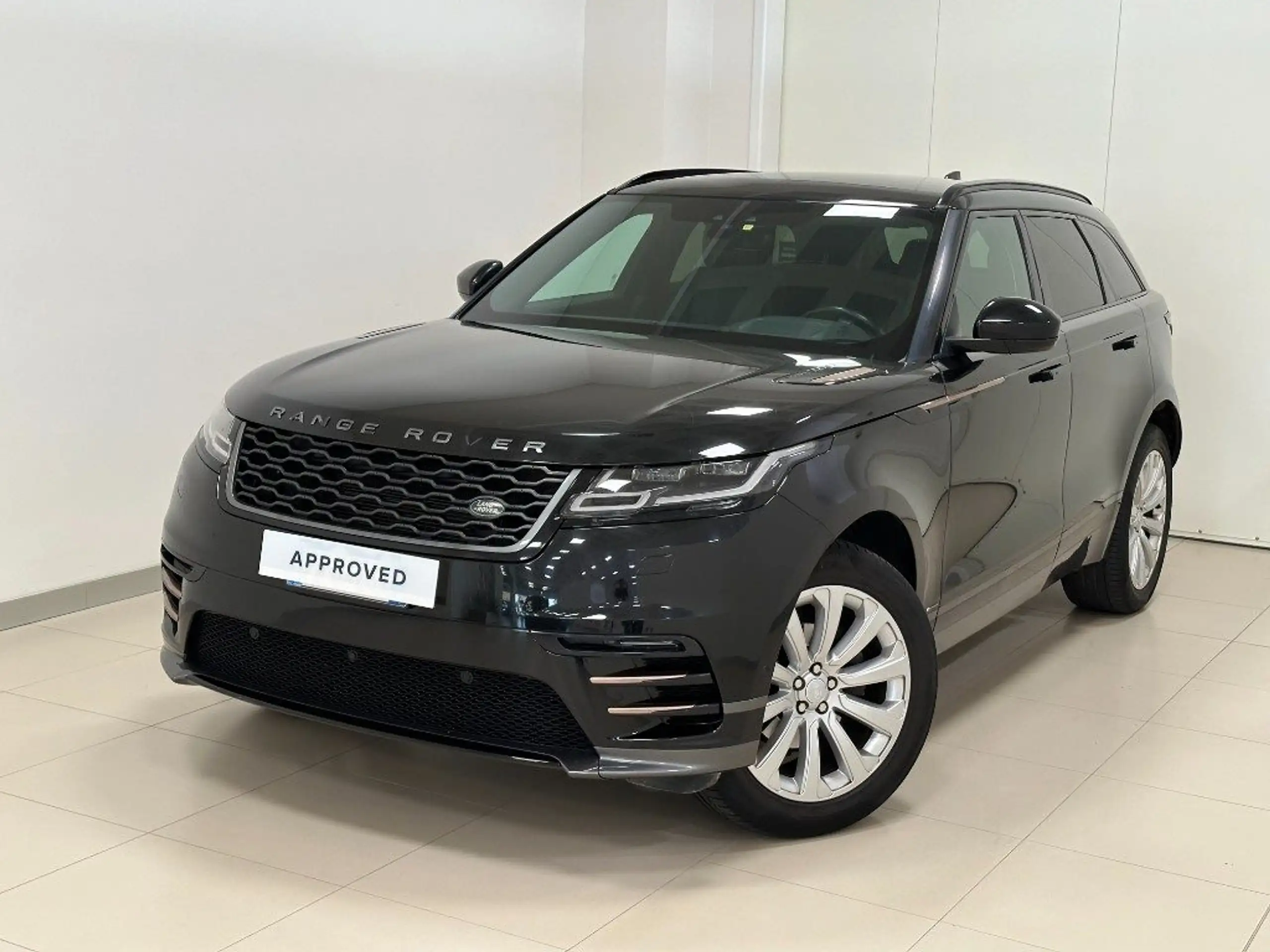 Land Rover - Range Rover Velar