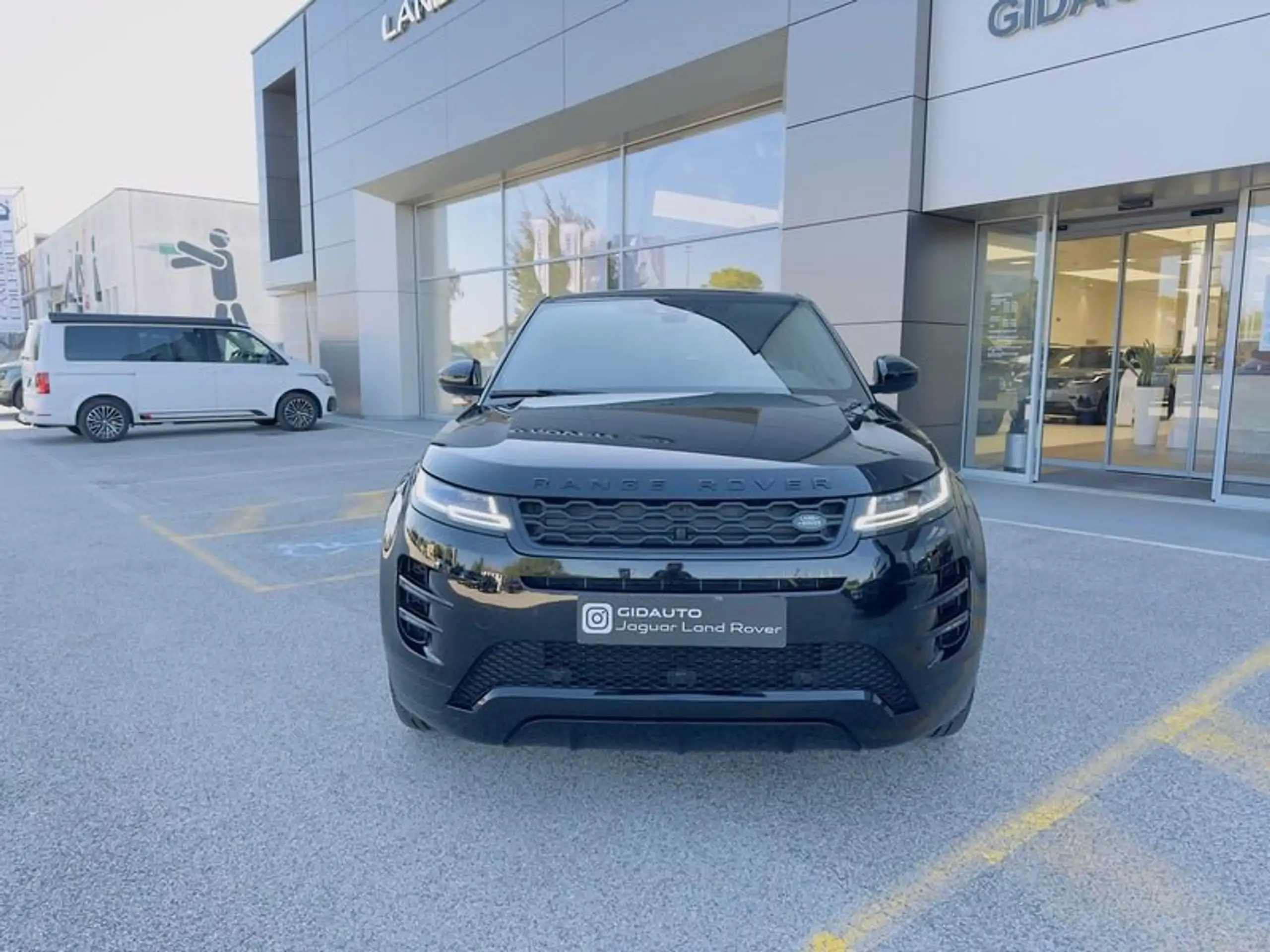 Land Rover - Range Rover Evoque