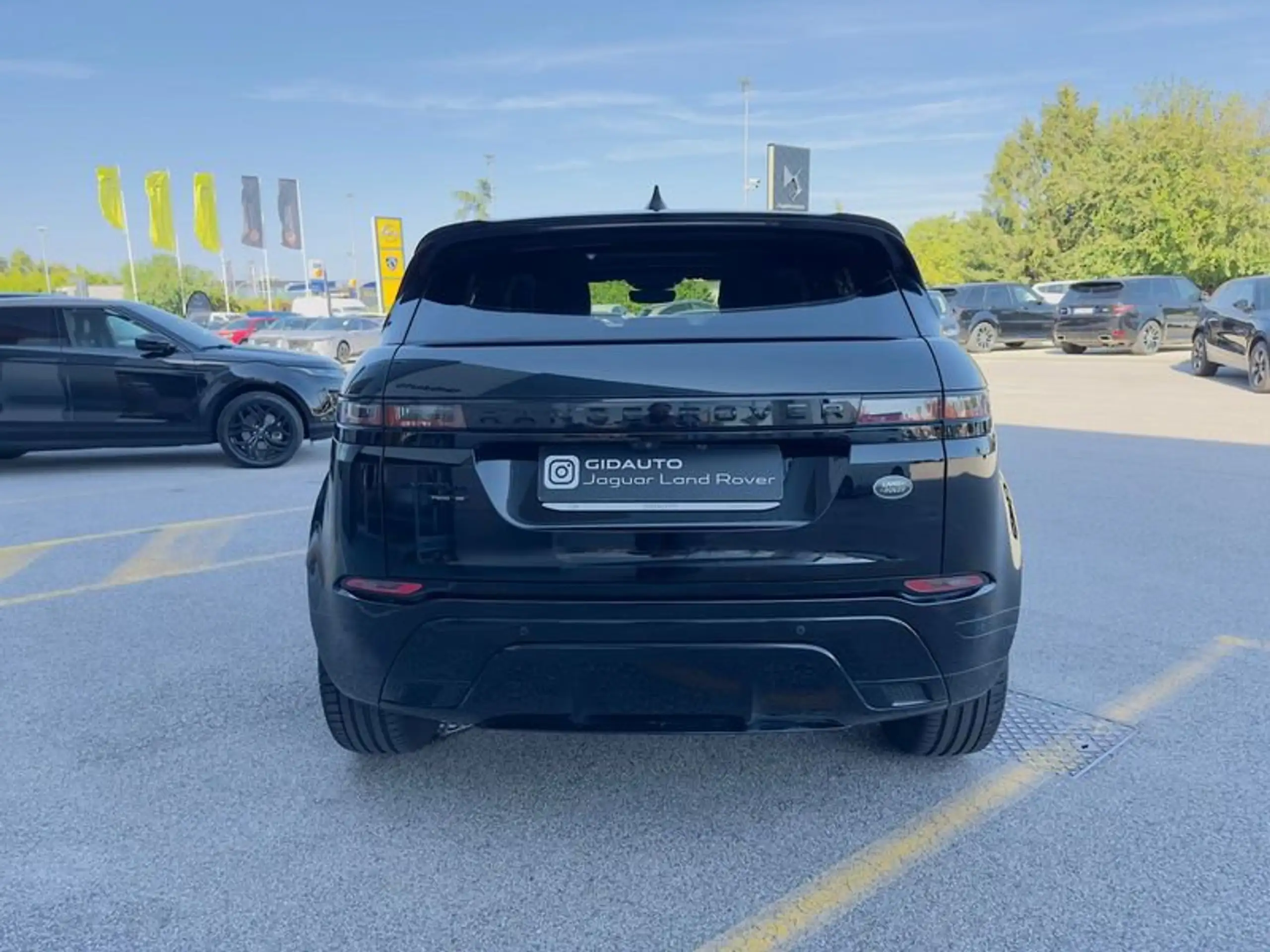 Land Rover - Range Rover Evoque