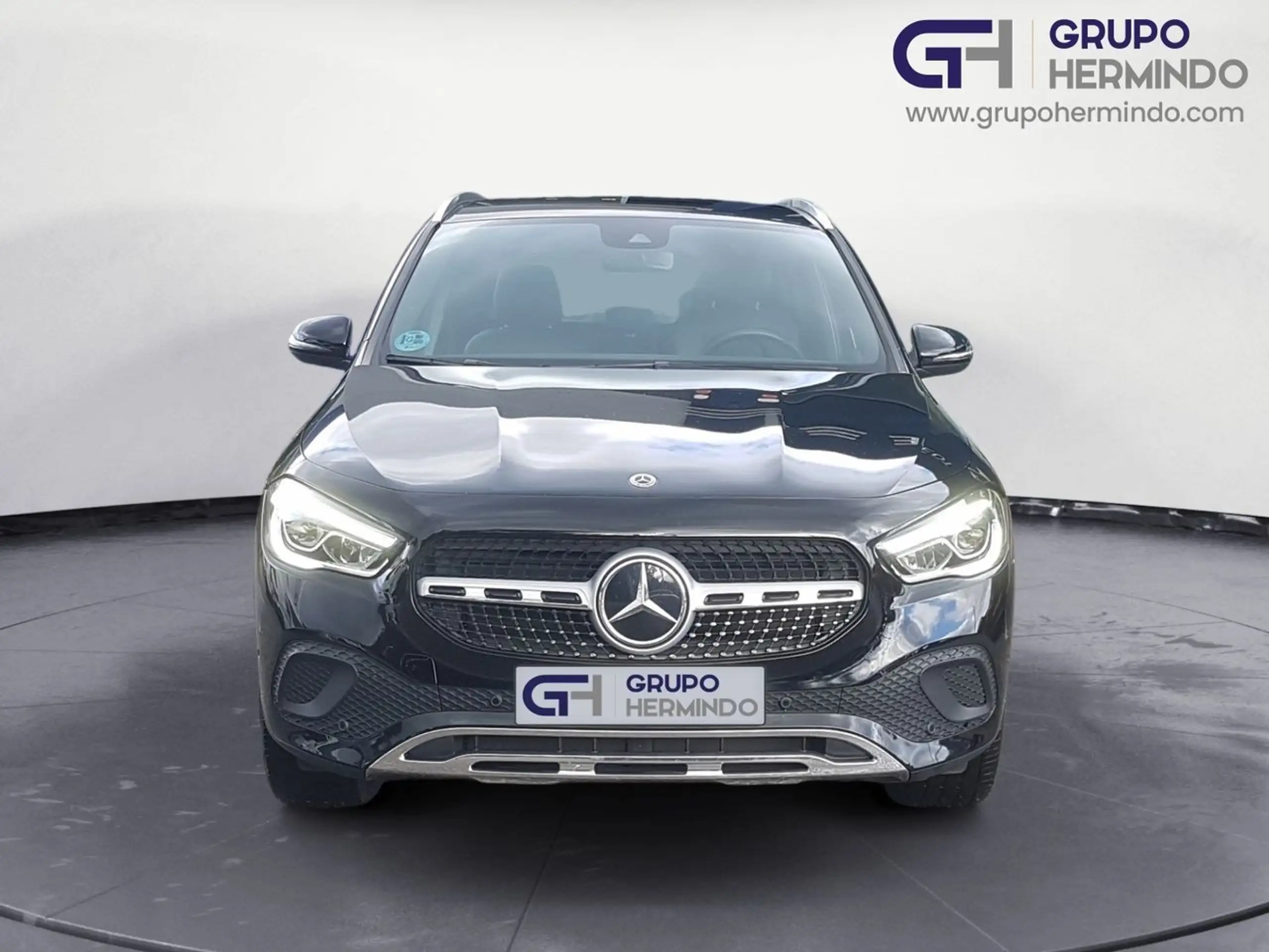 Mercedes-Benz - GLA 200