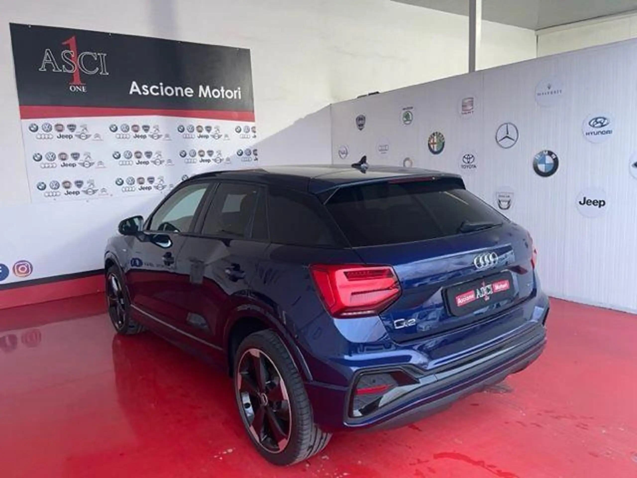 Audi - Q2