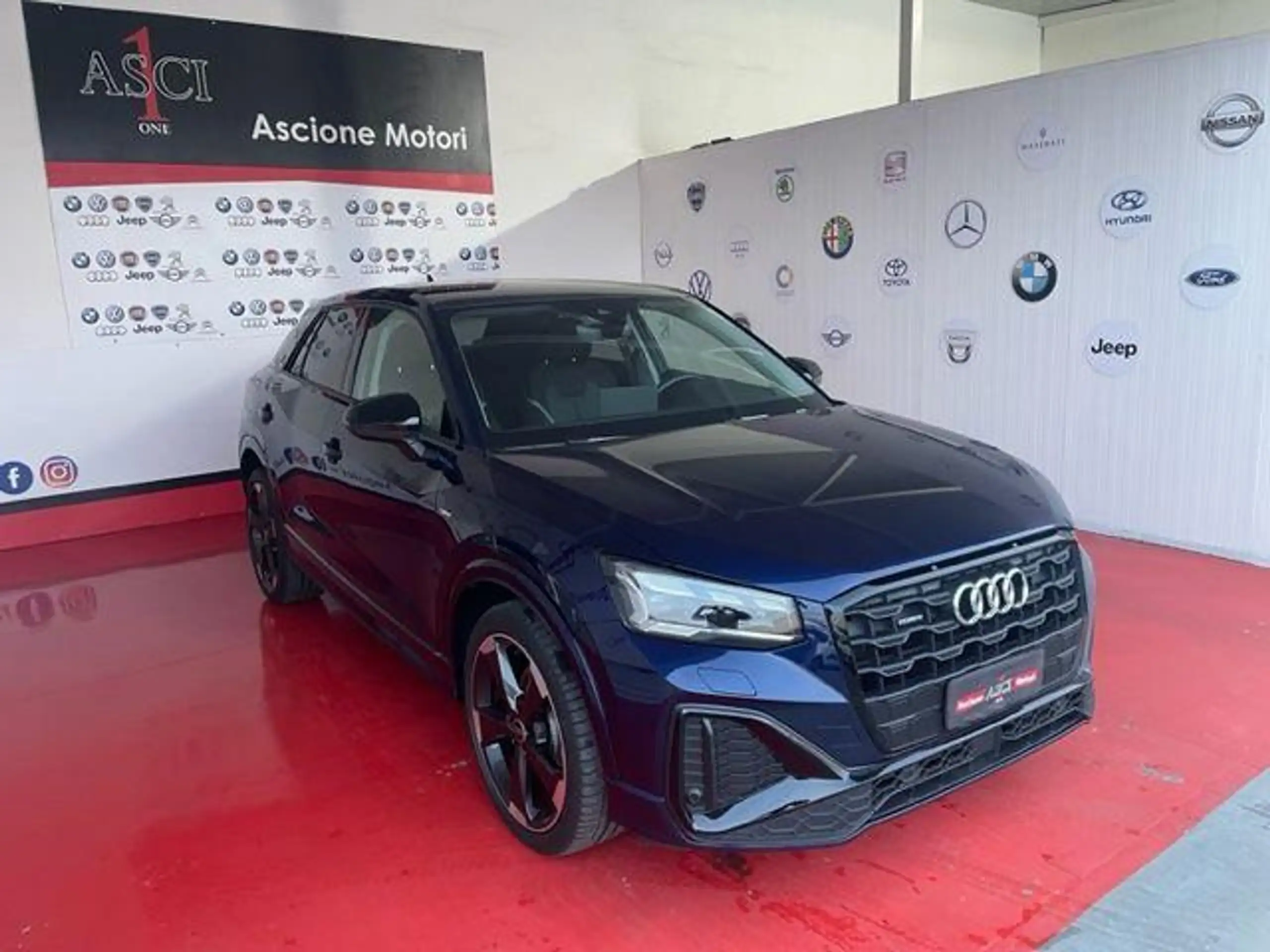 Audi - Q2