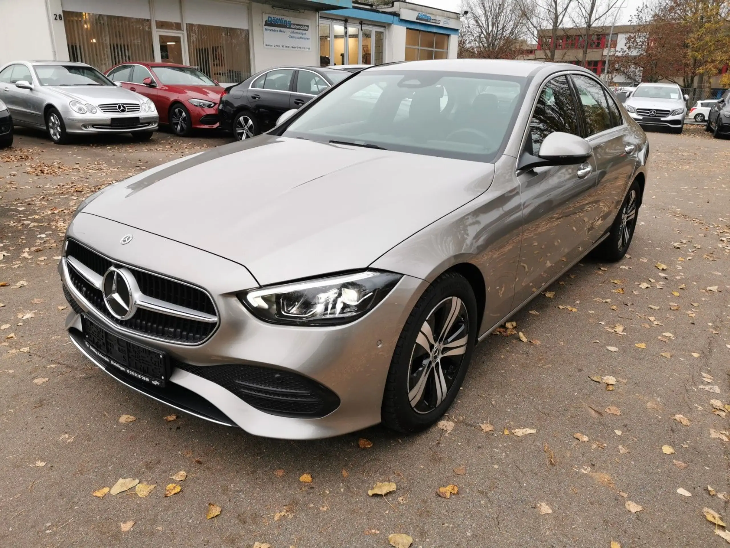 Mercedes-Benz - C 220