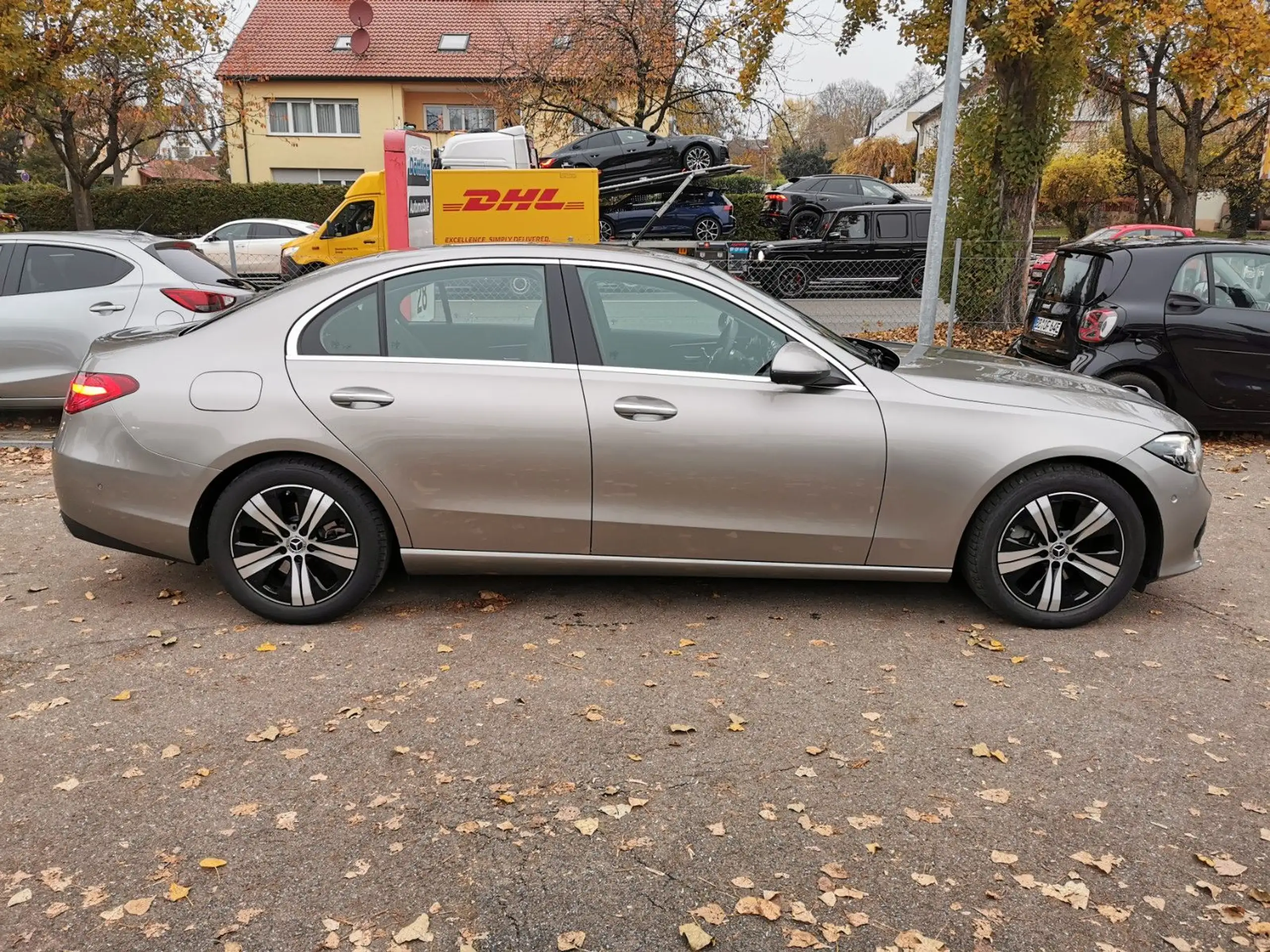 Mercedes-Benz - C 220