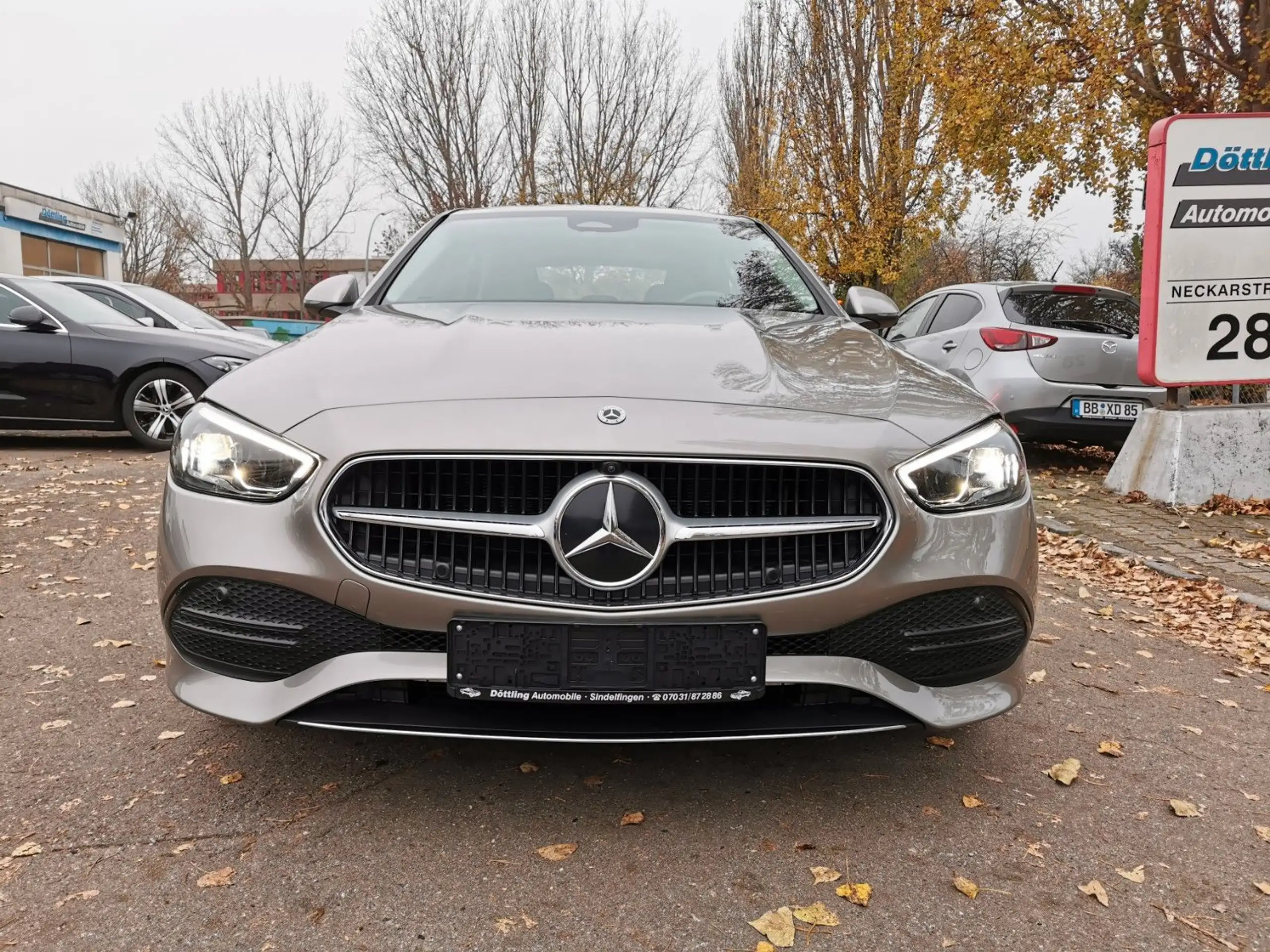 Mercedes-Benz - C 220