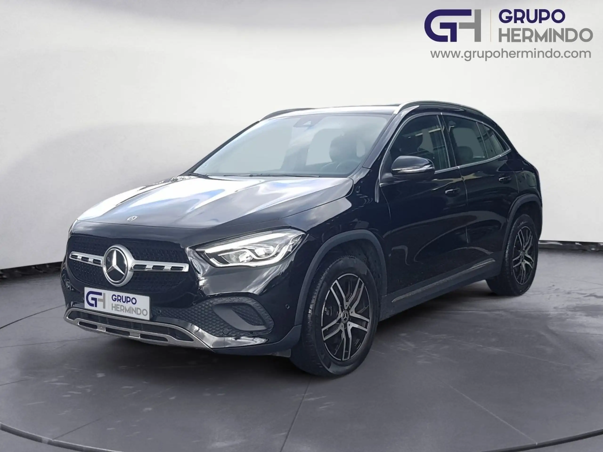 Mercedes-Benz - GLA 200