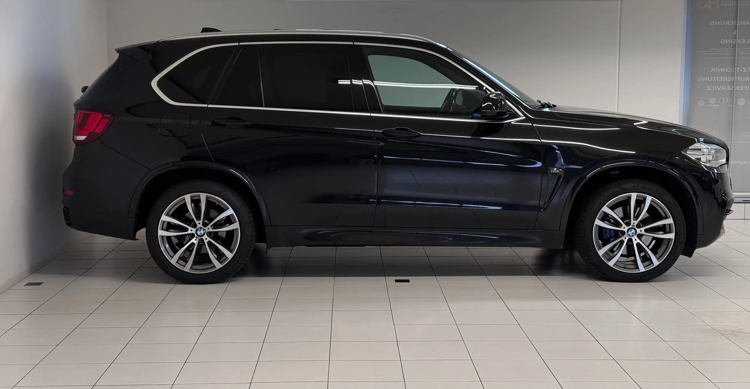 BMW - X5