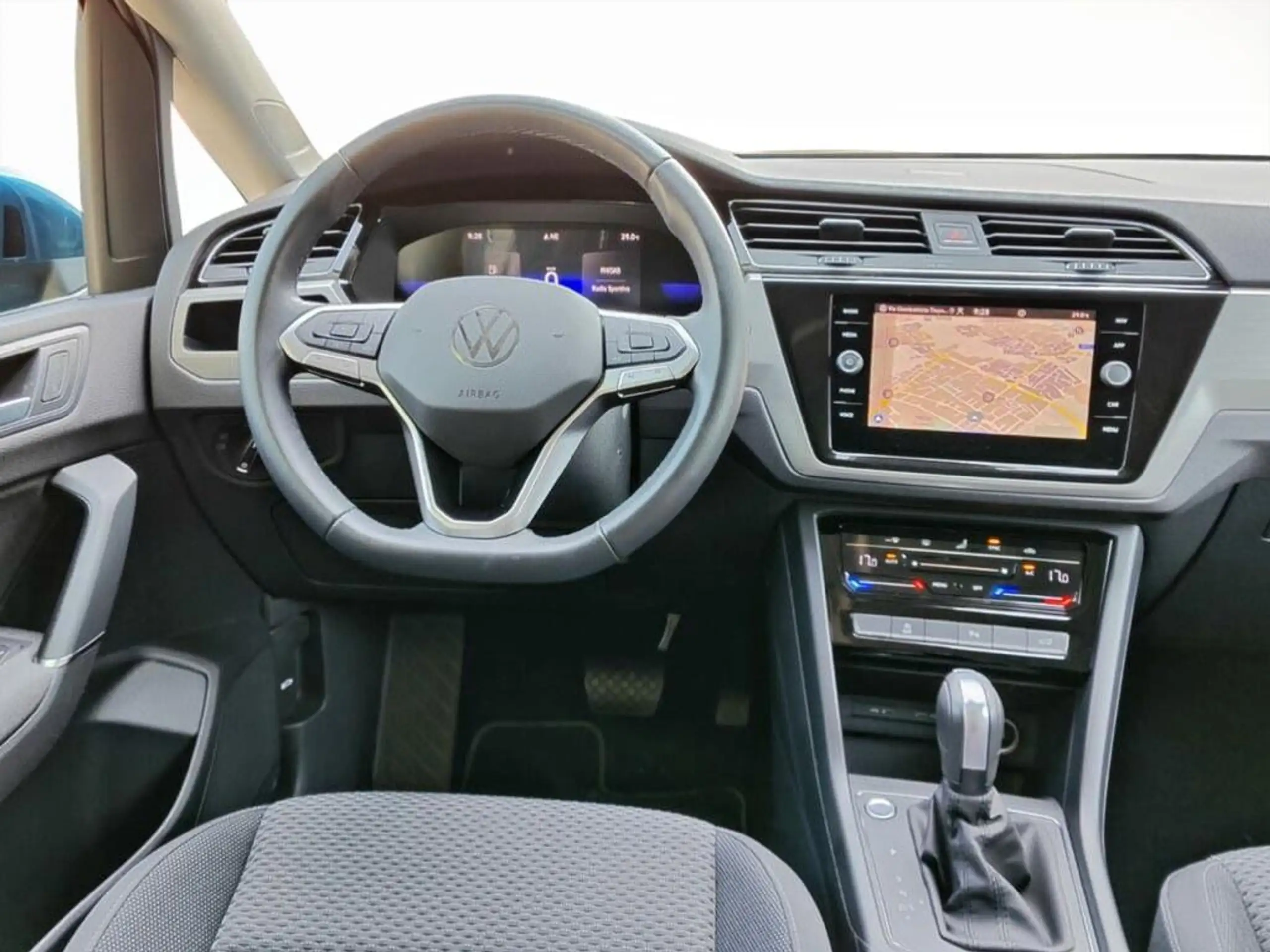 Volkswagen - Touran