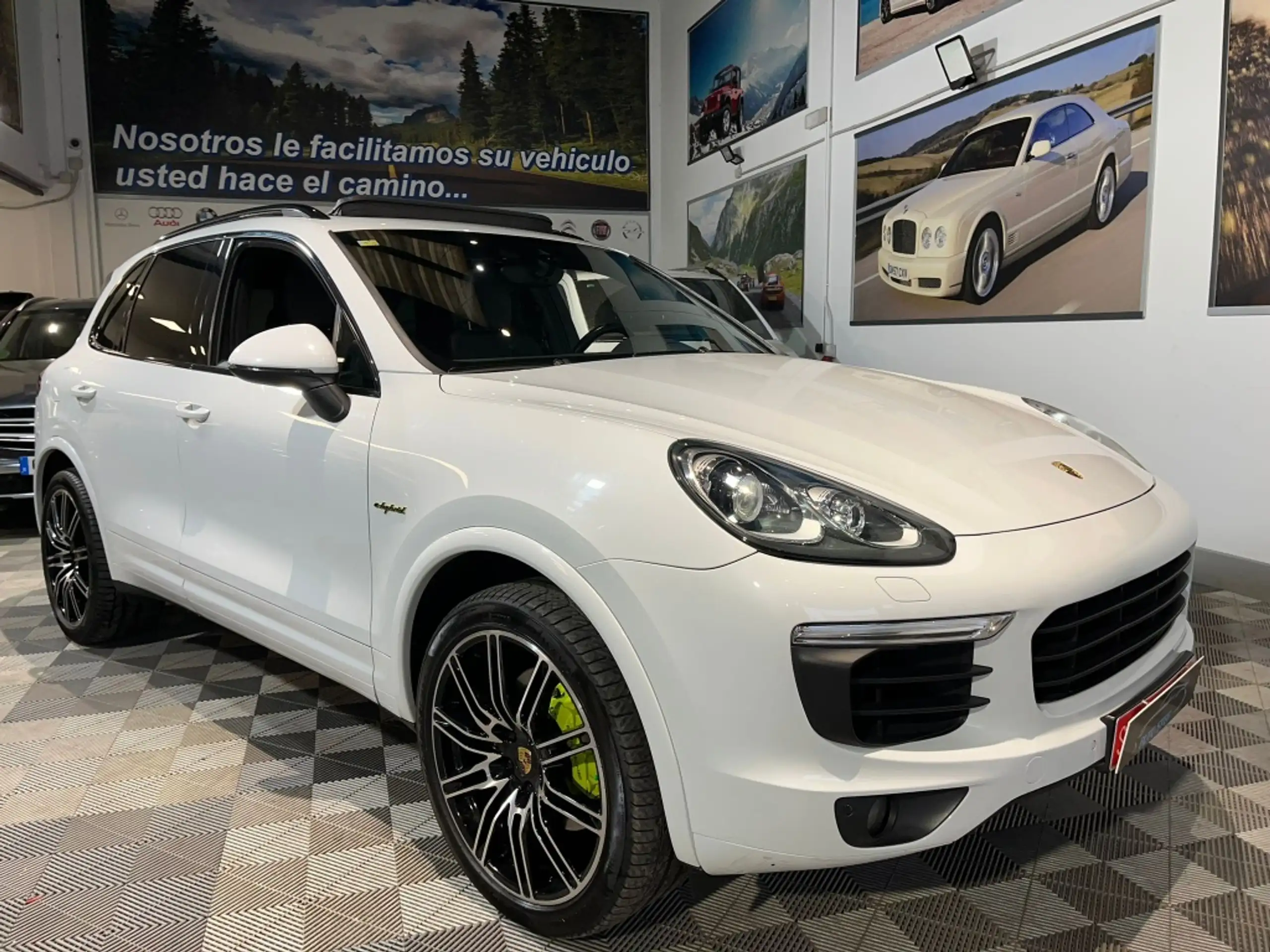 Porsche - Cayenne