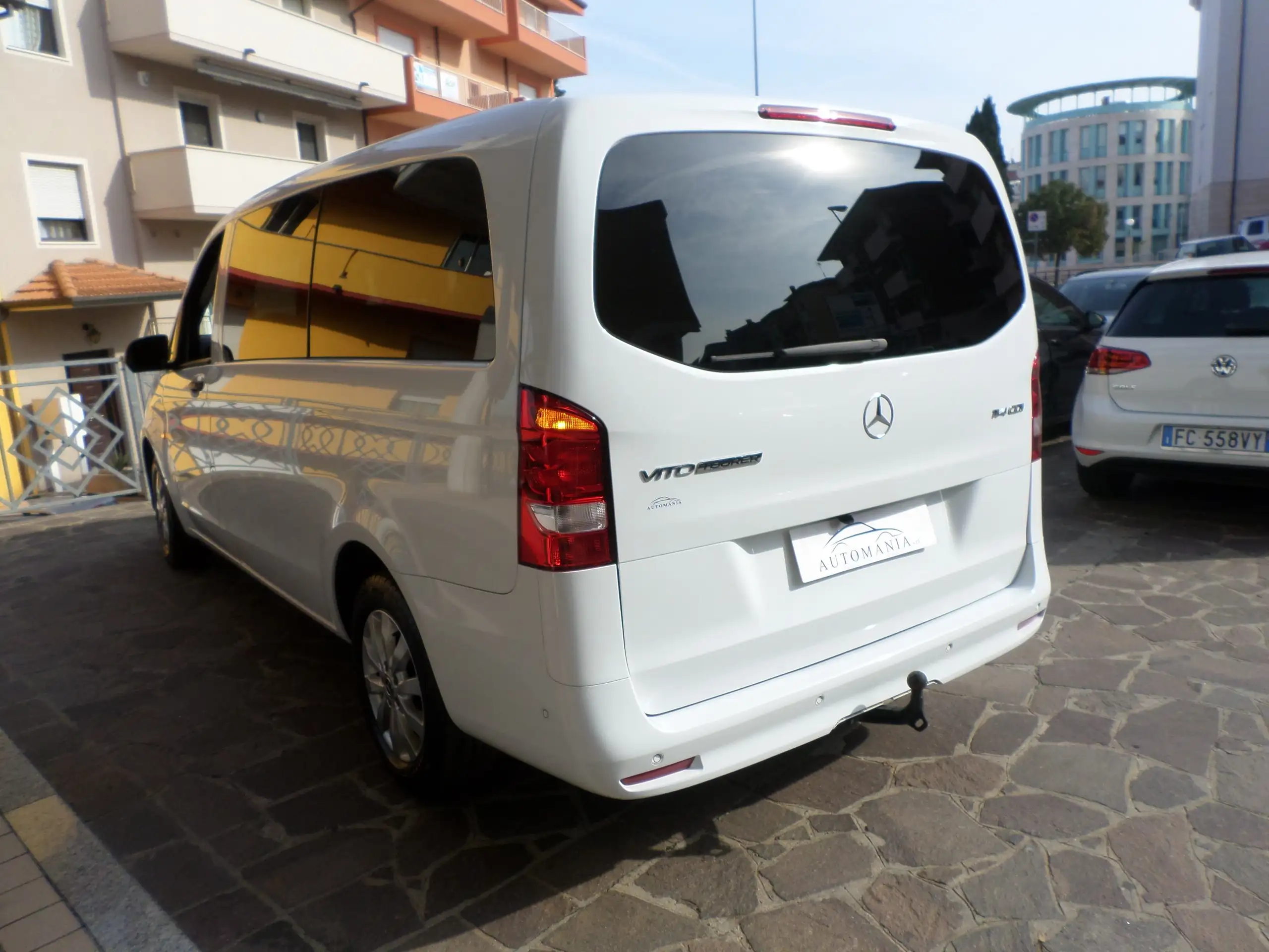 Mercedes-Benz - Vito