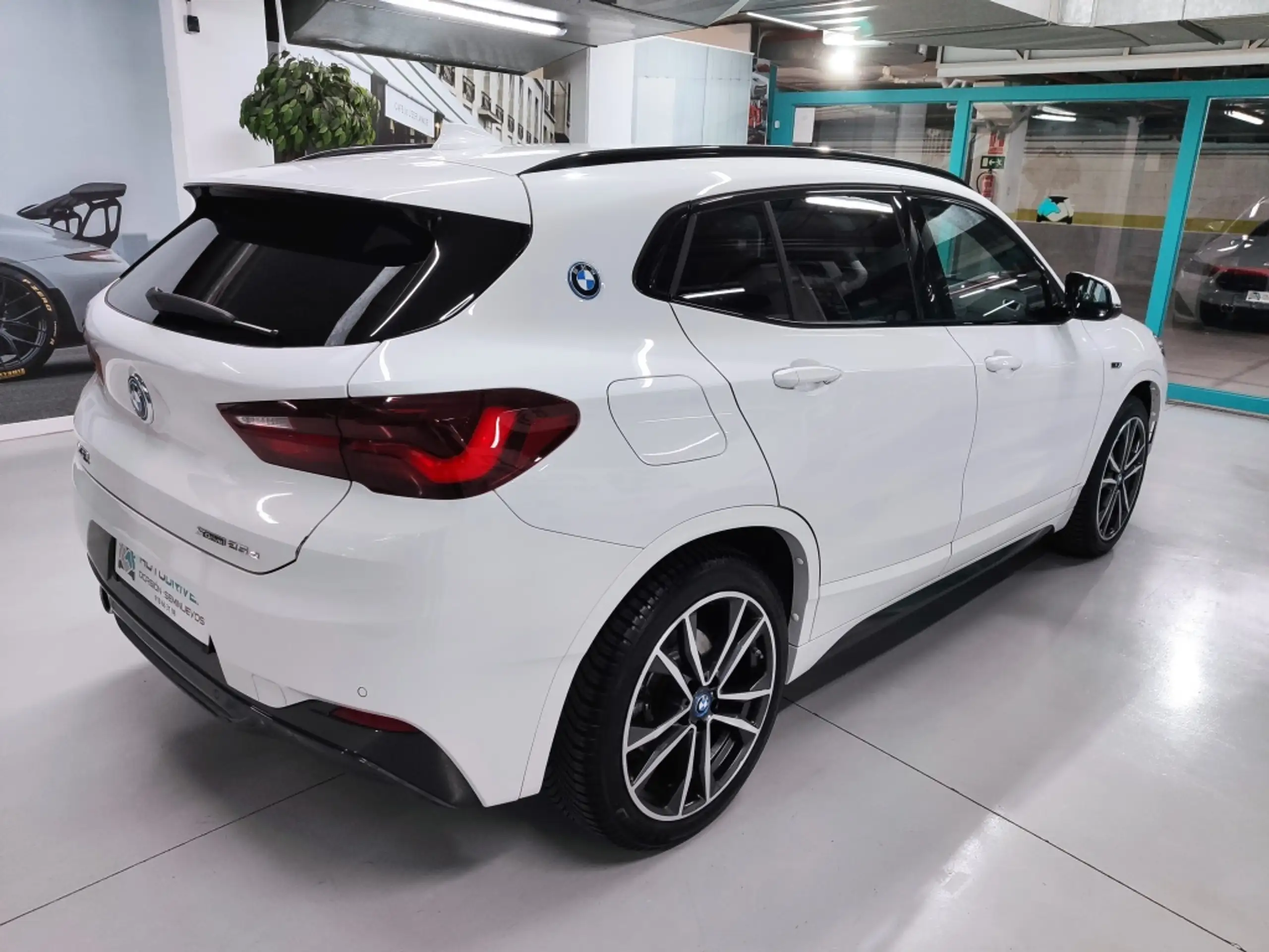 BMW - X2