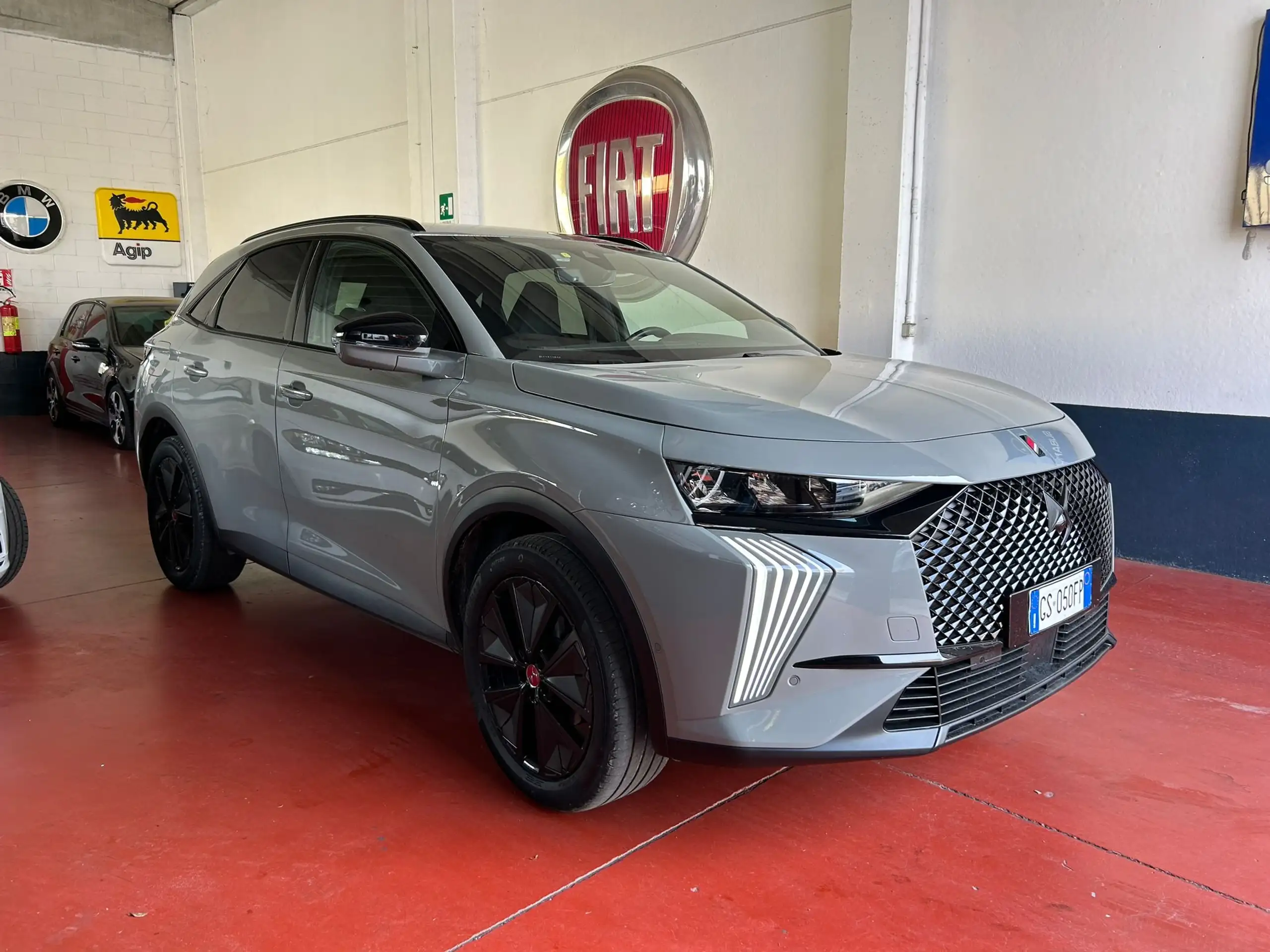 DS Automobiles - DS 7 Crossback