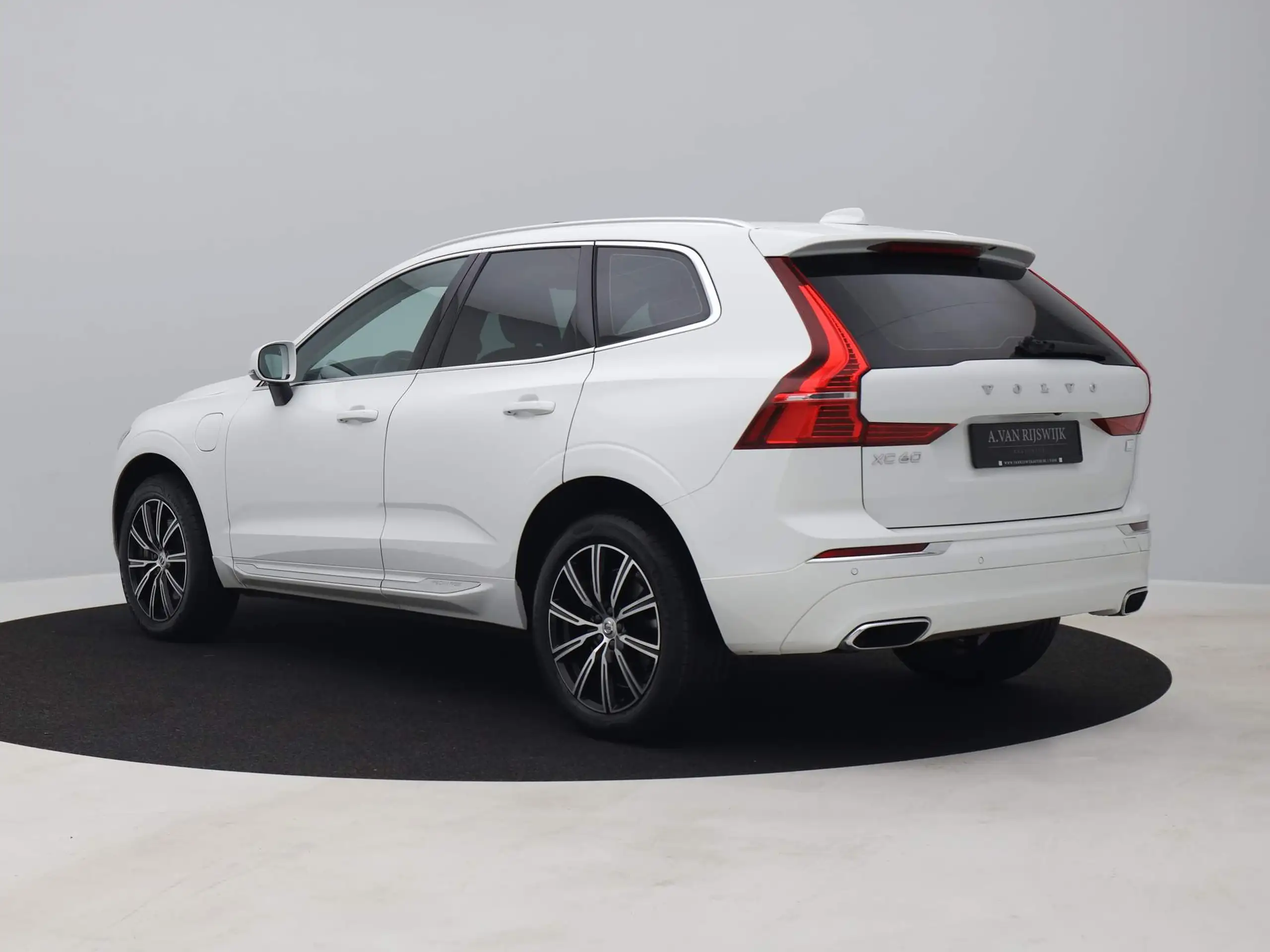 Volvo - XC60