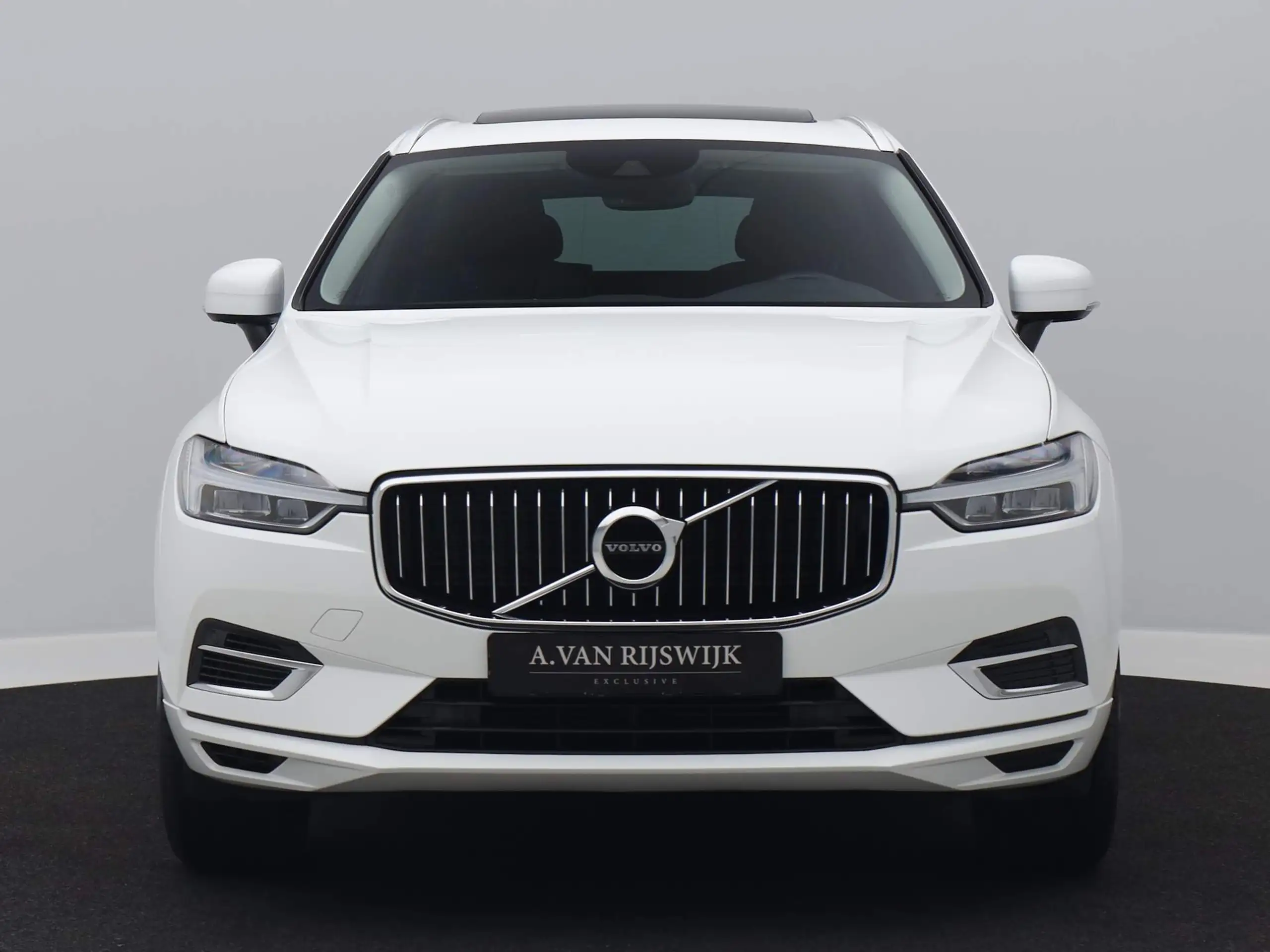 Volvo - XC60