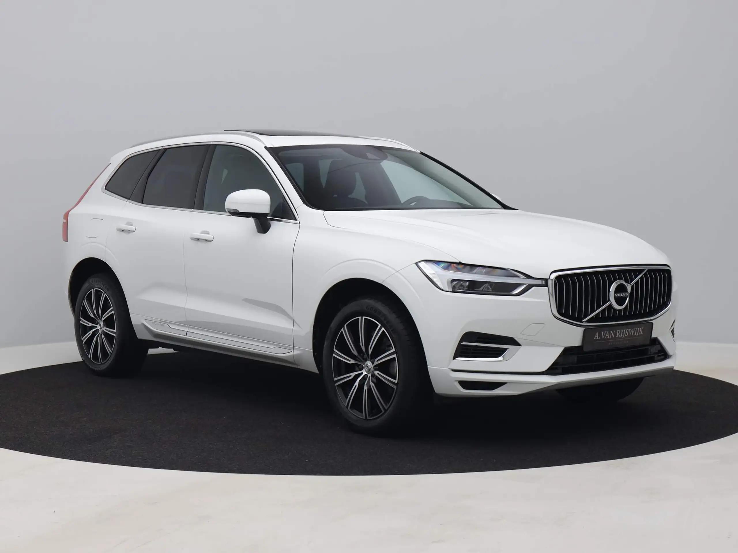 Volvo - XC60