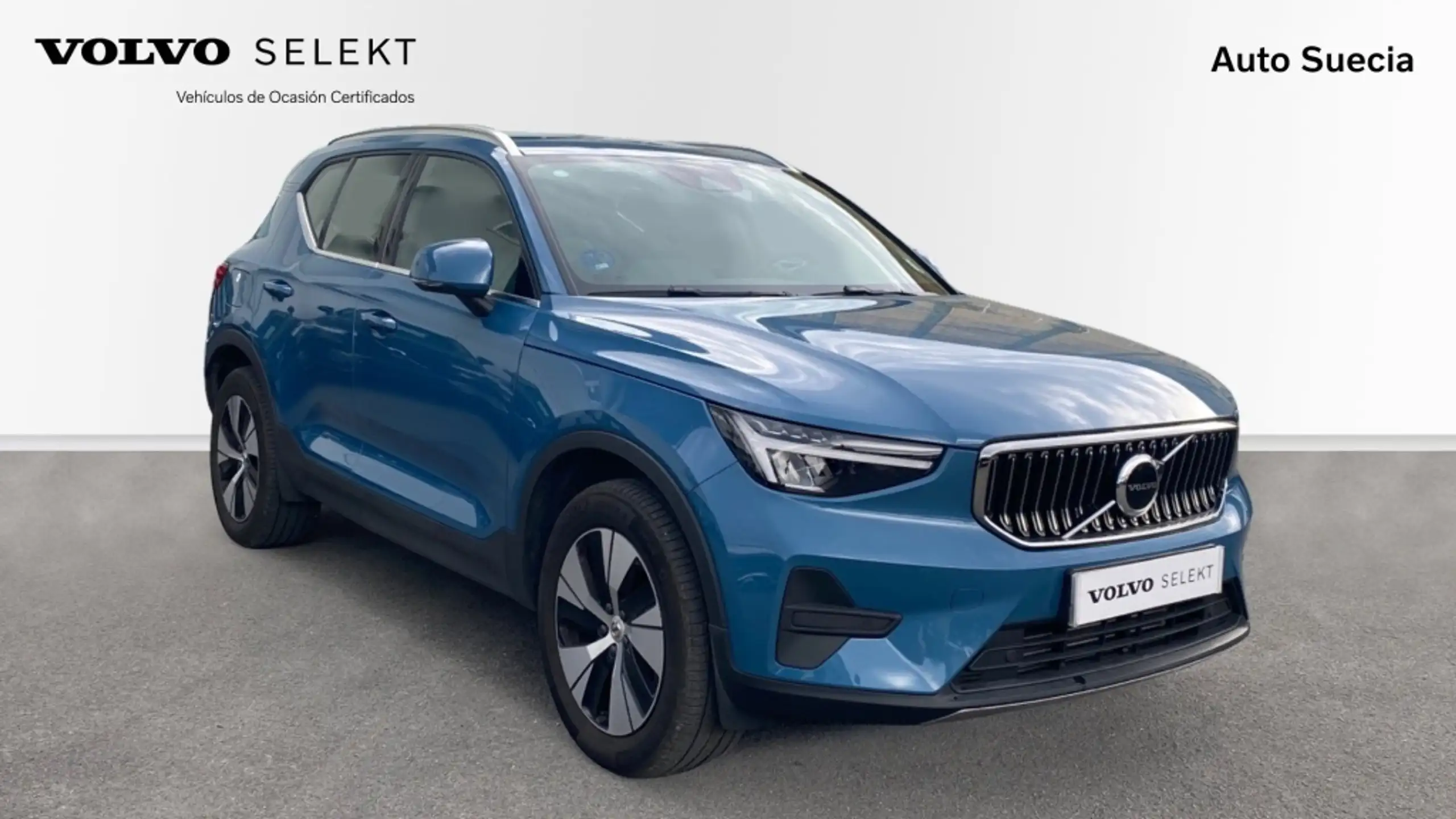 Volvo - XC40