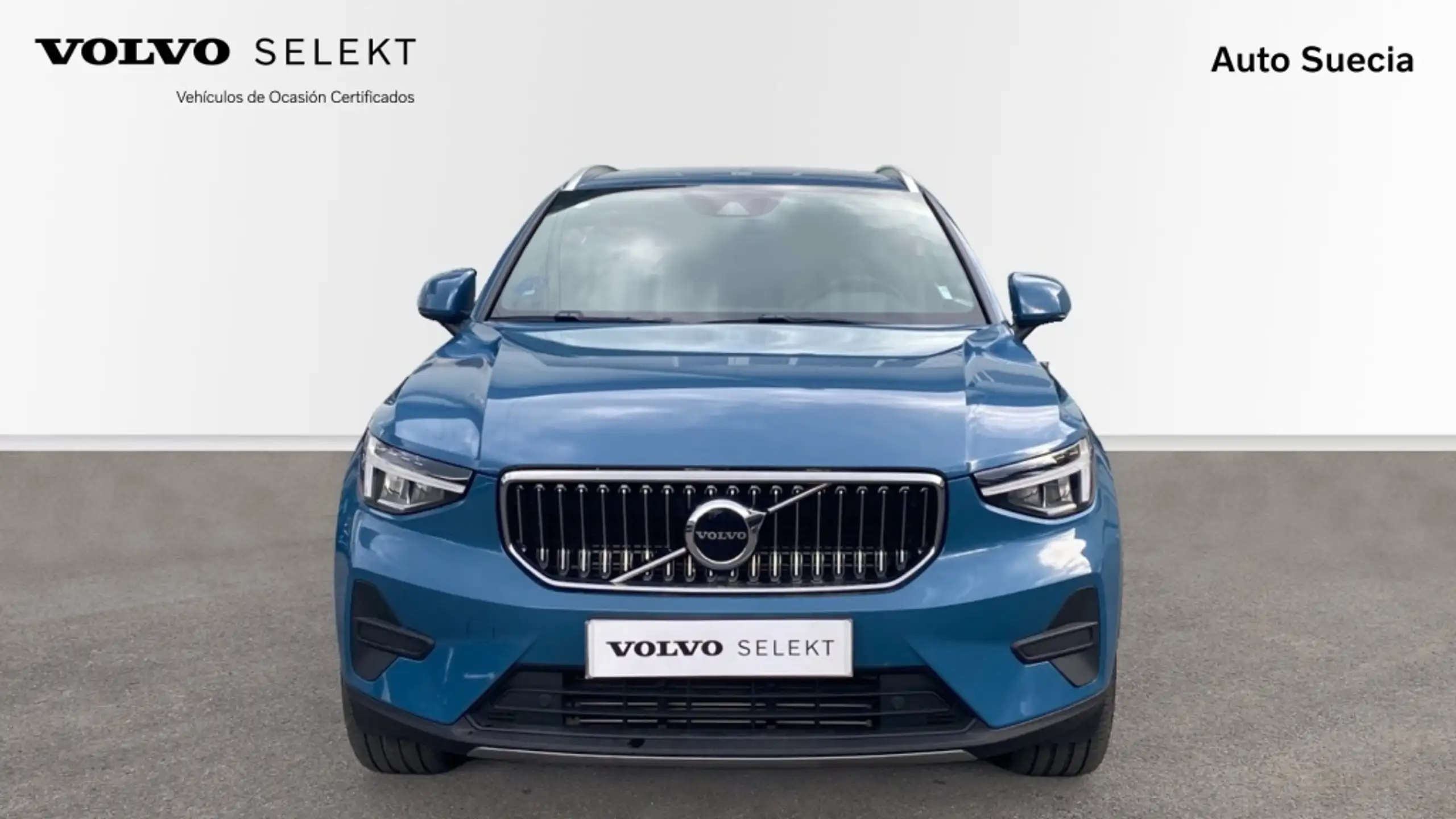 Volvo - XC40