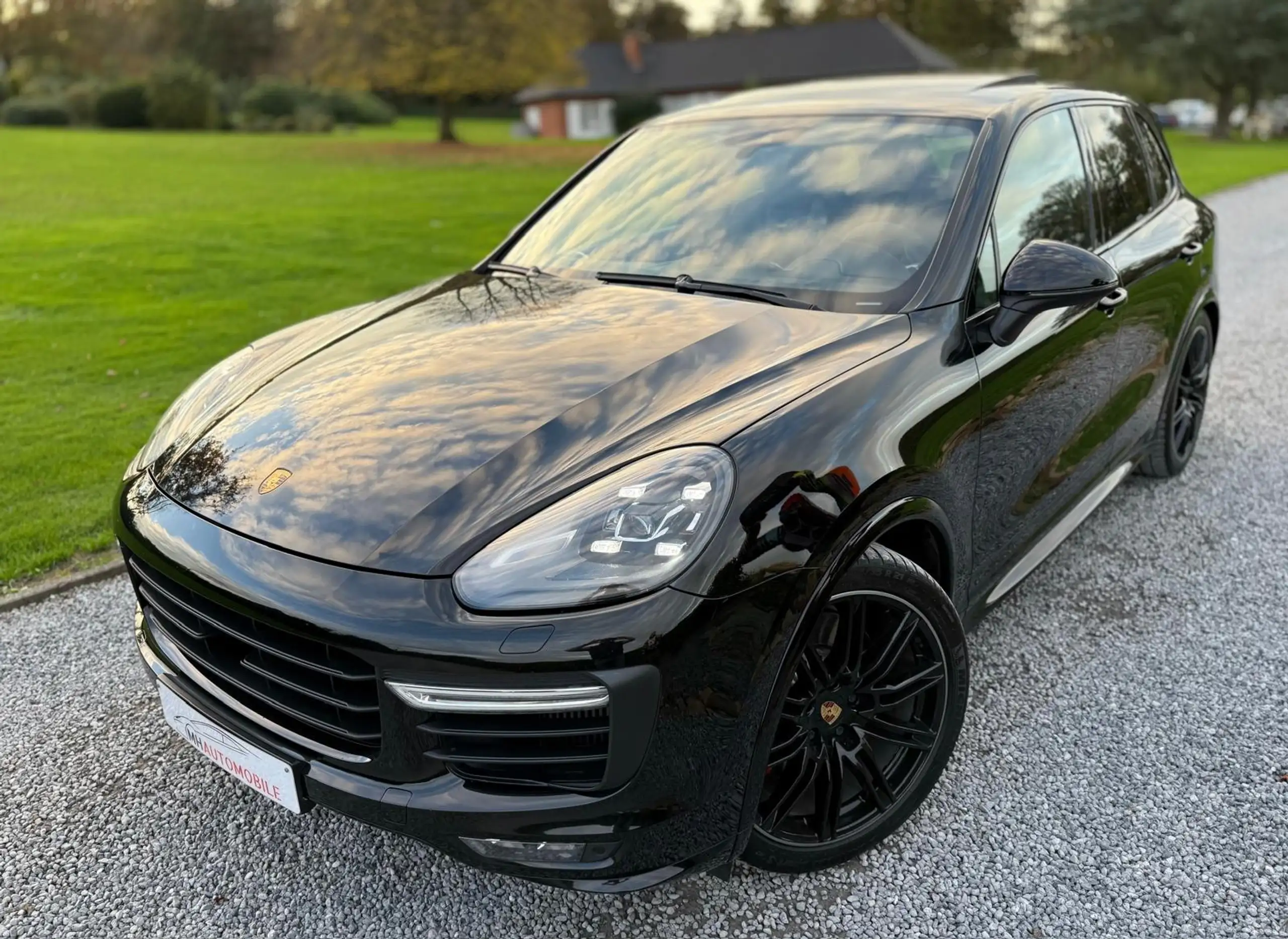 Porsche - Cayenne