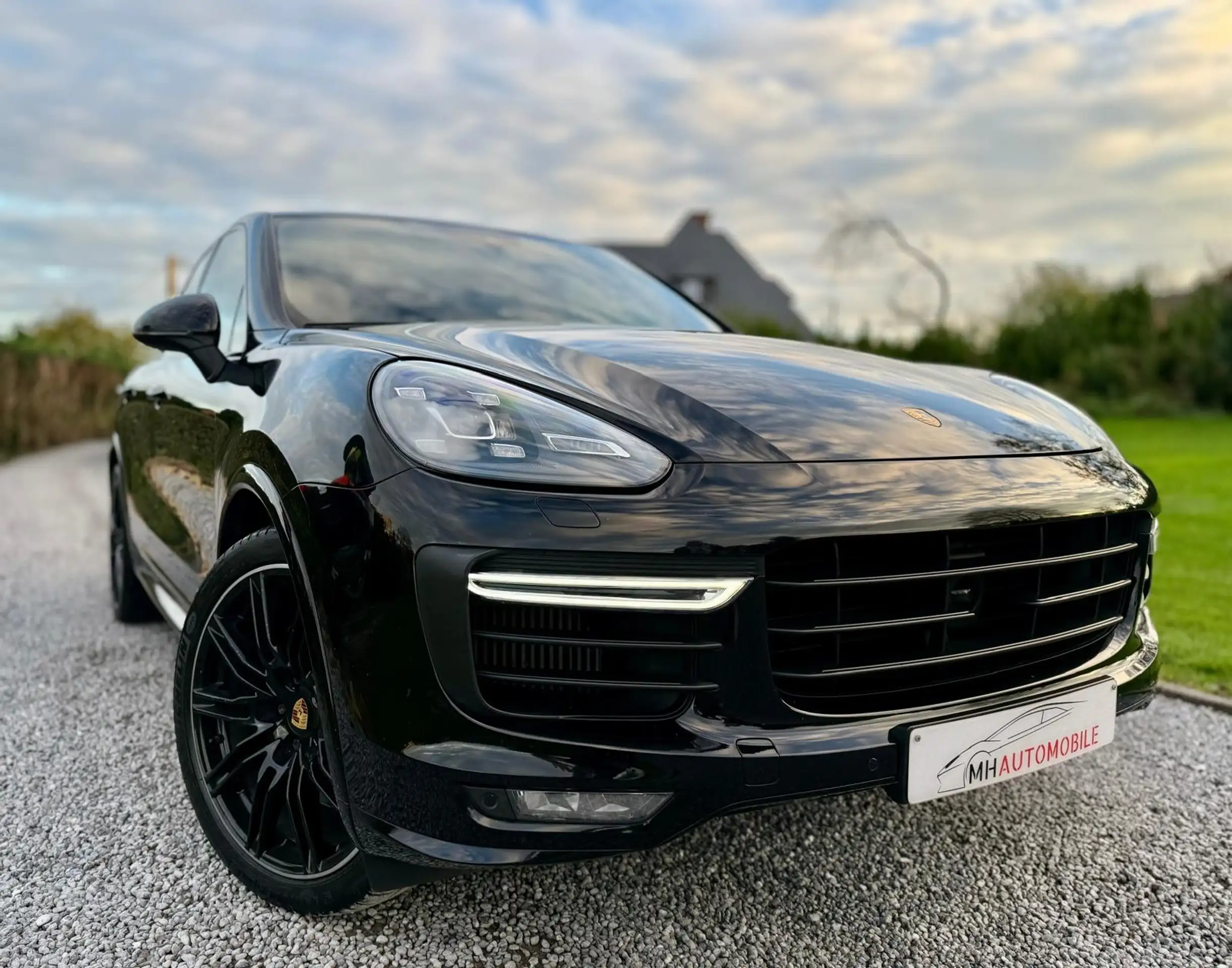 Porsche - Cayenne