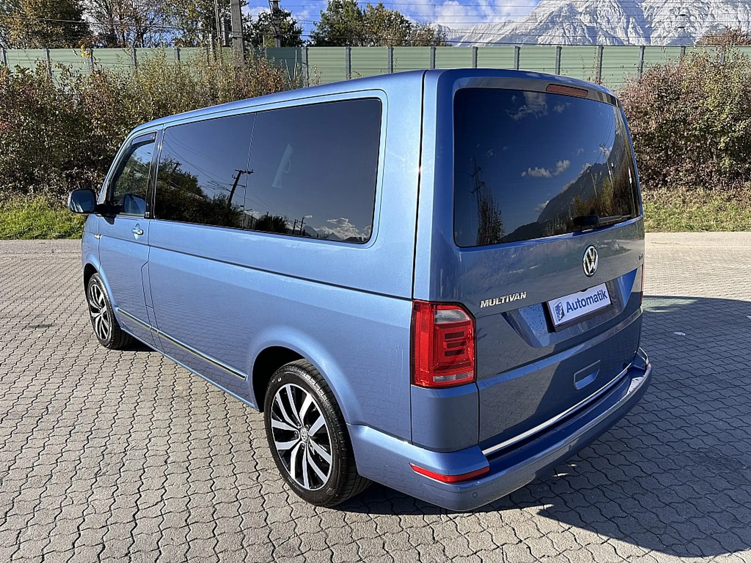 Volkswagen - T6 Multivan