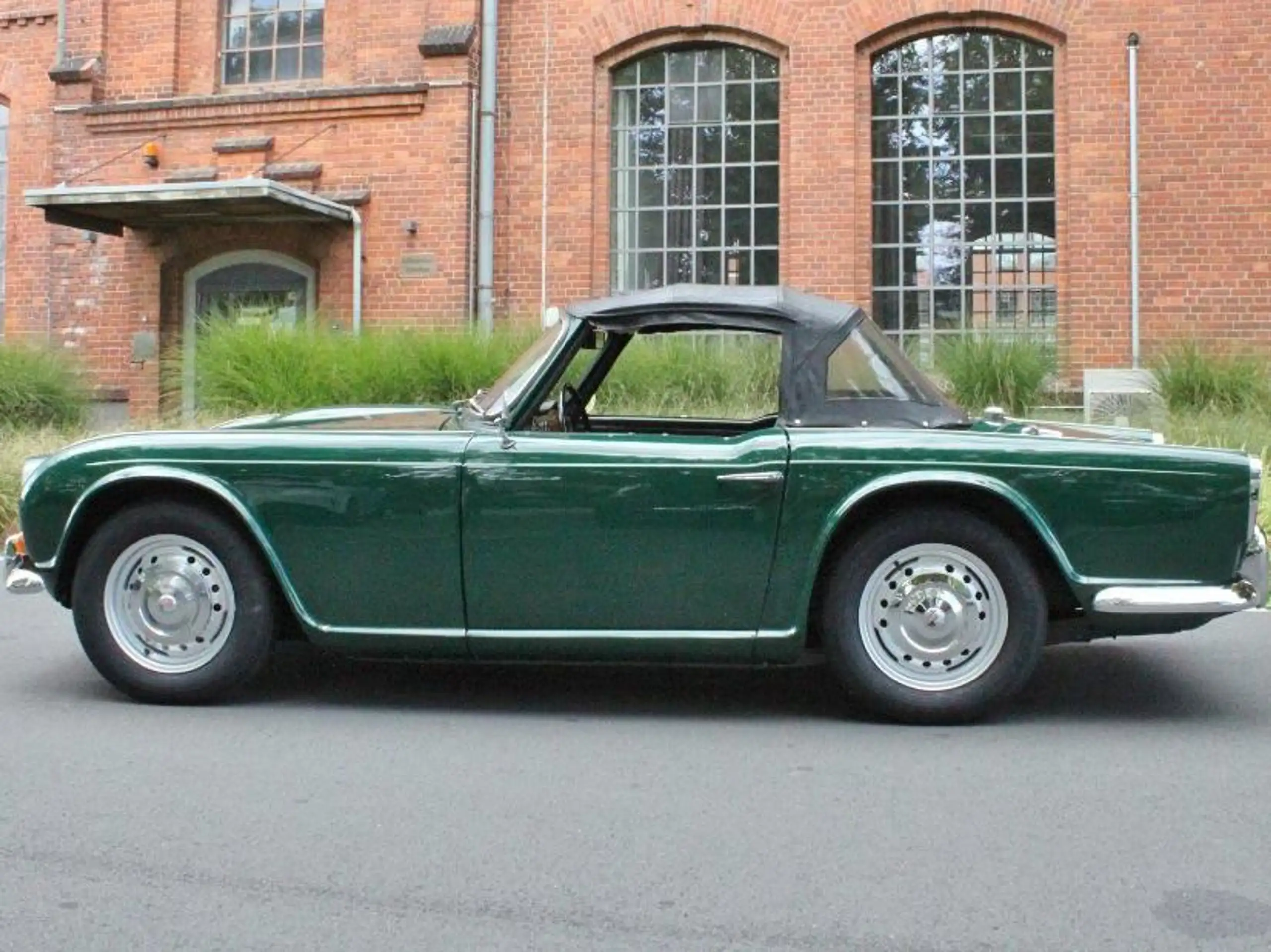 Triumph - TR4