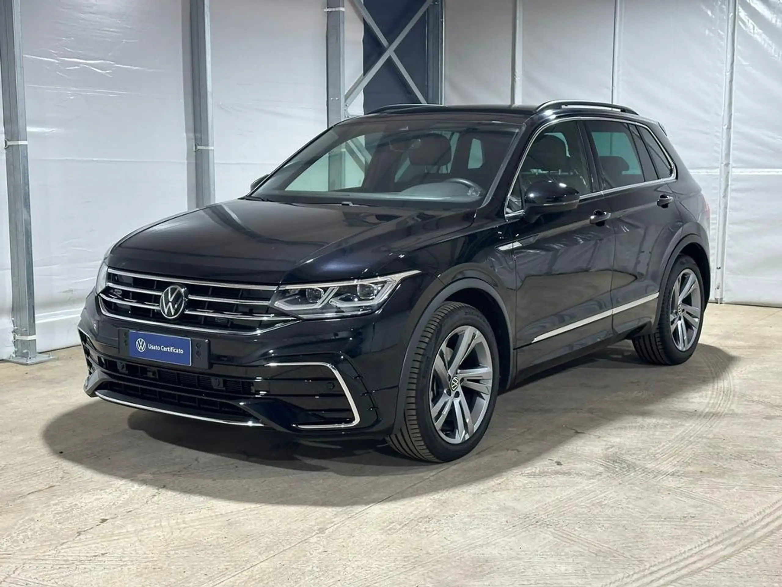 Volkswagen - Tiguan