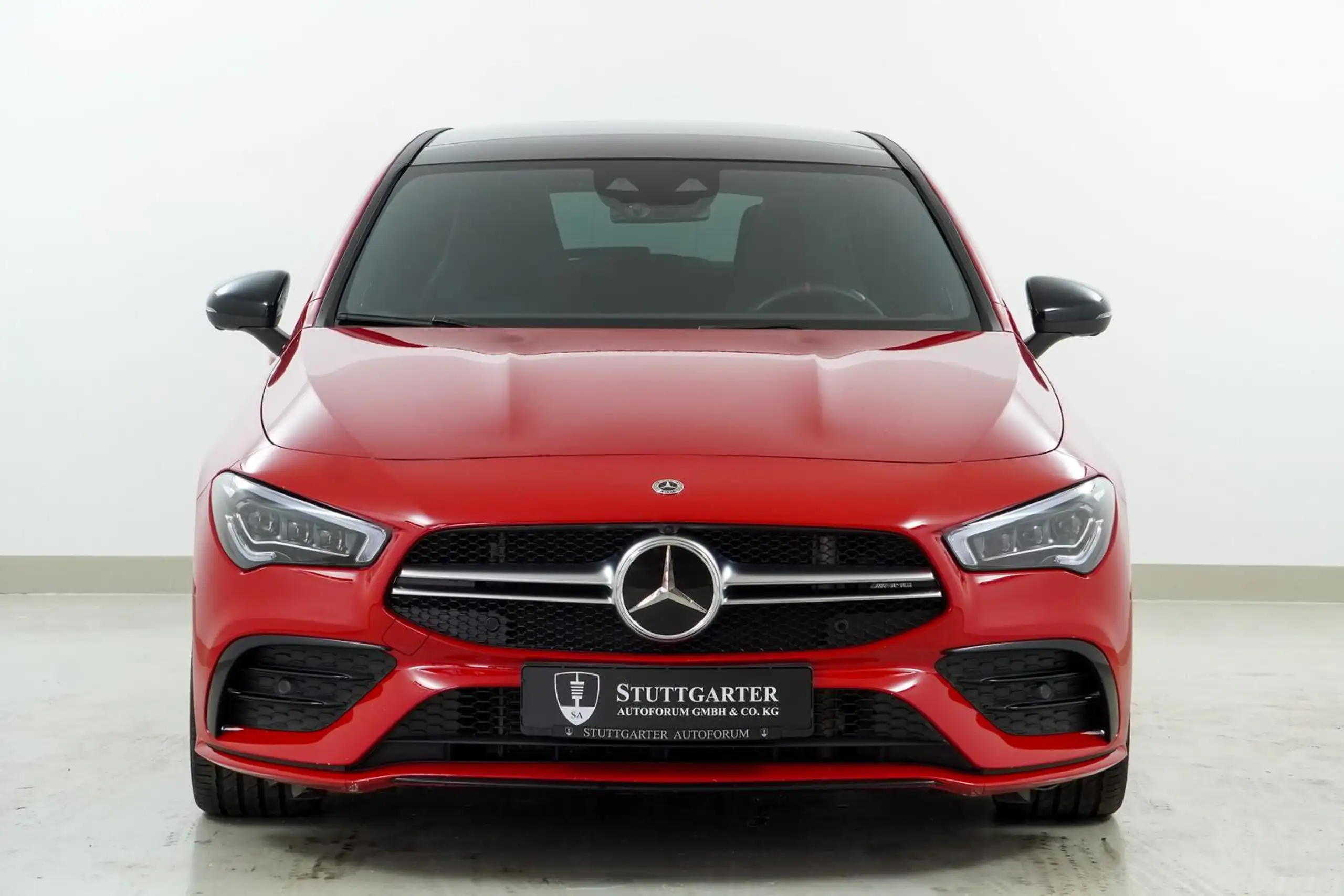 Mercedes-Benz - CLA 35 AMG