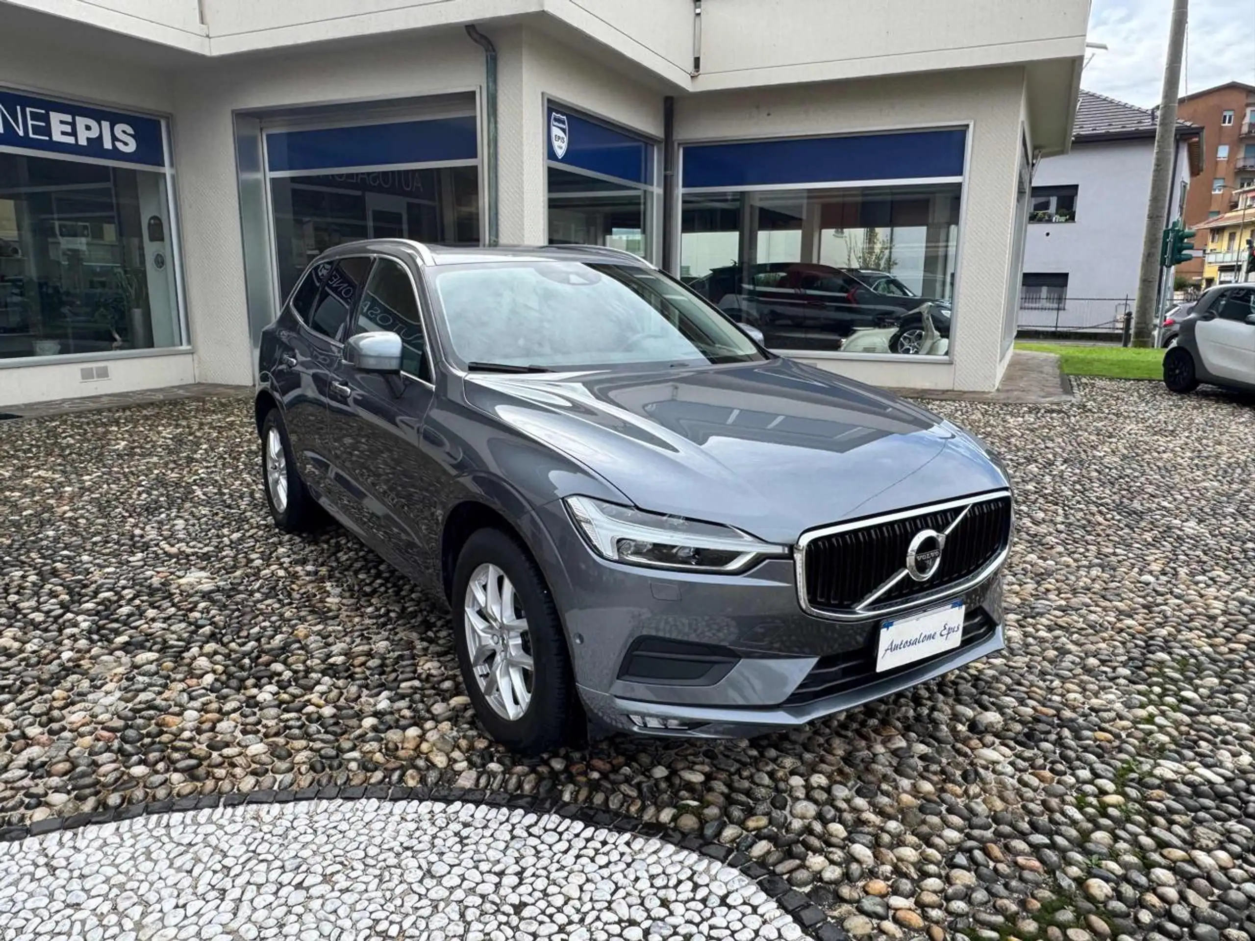 Volvo - XC60