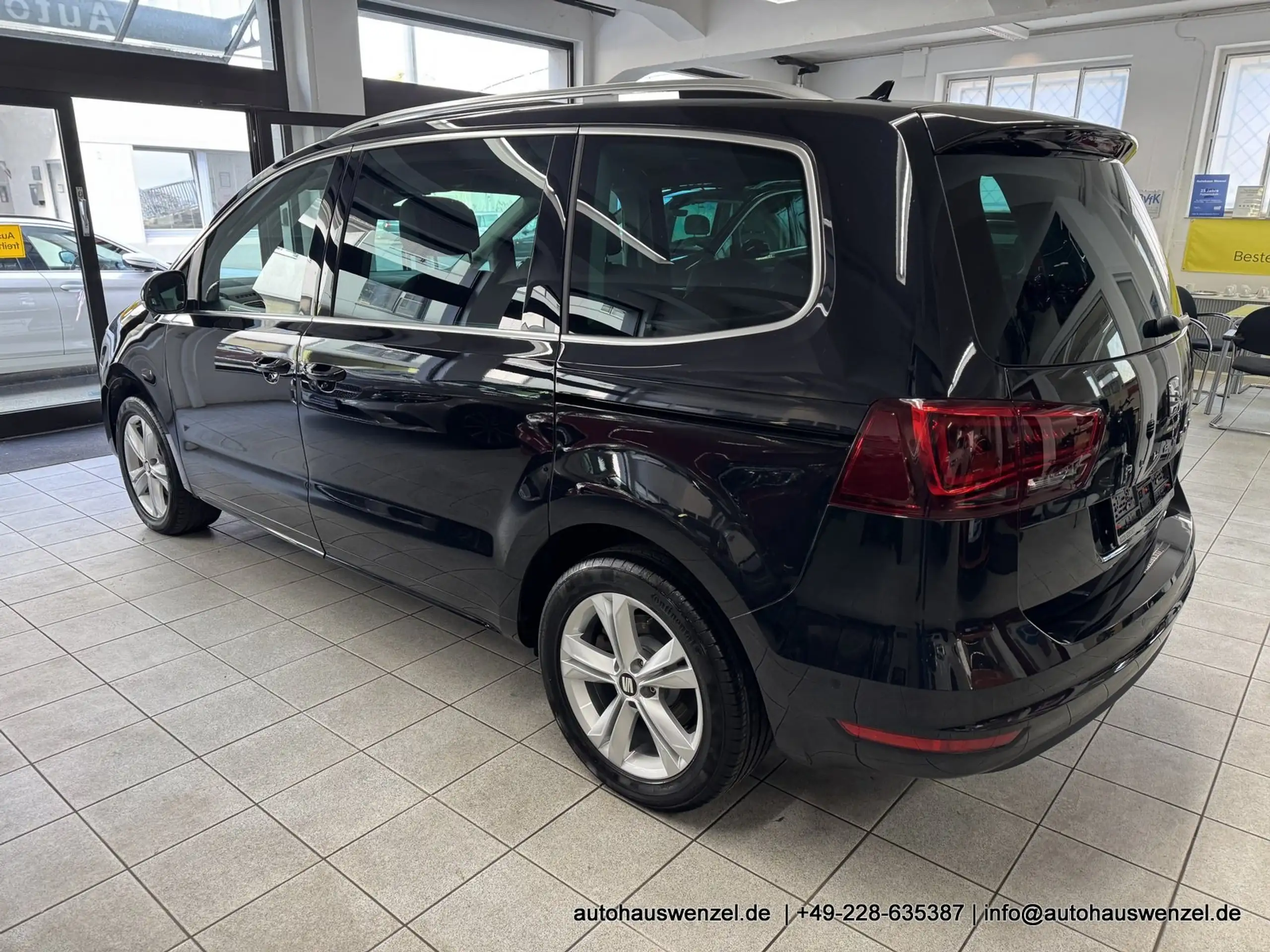 SEAT - Alhambra